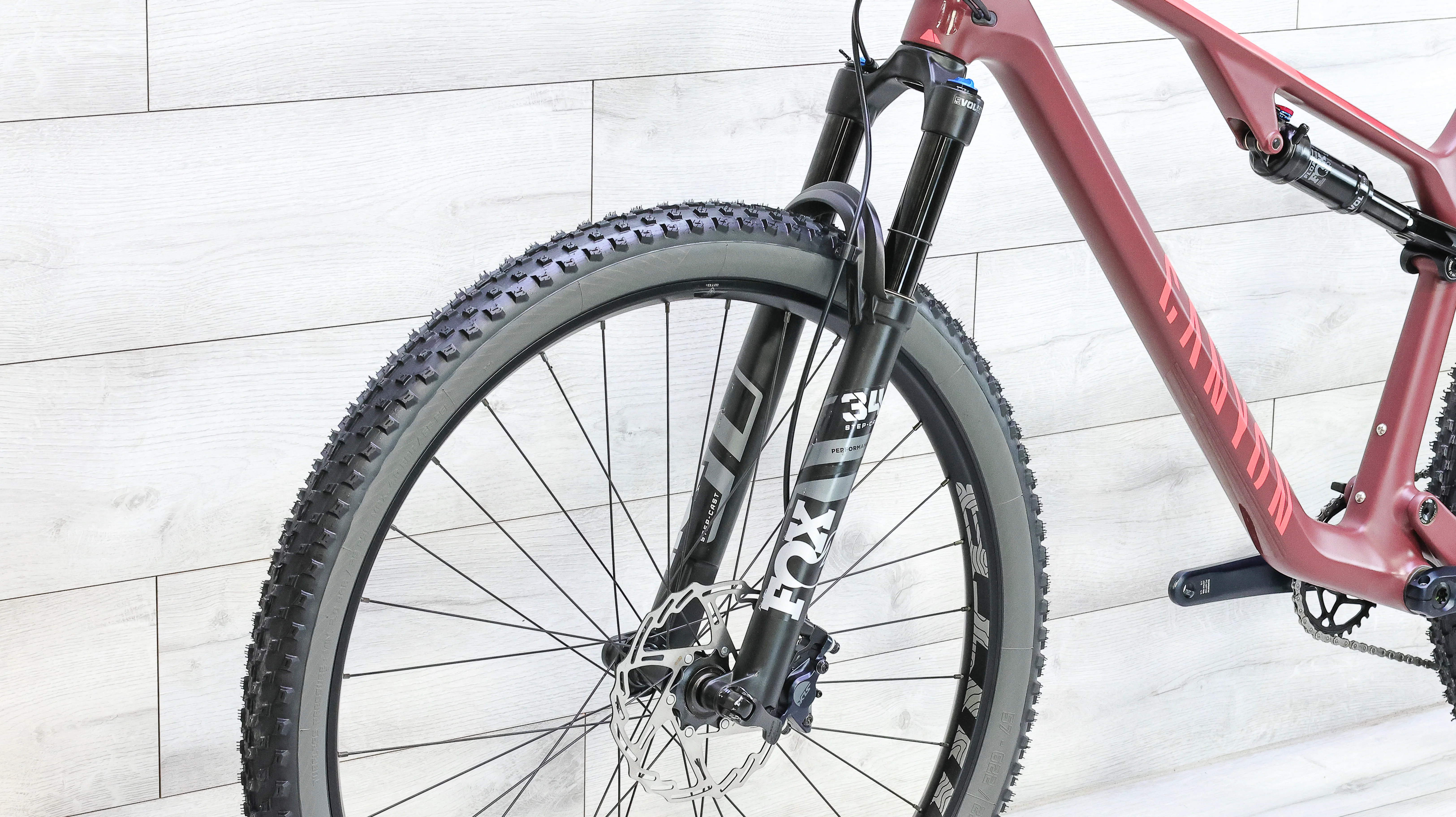 Canyon Lux Trail CF 6 Mountain Bike - 2023, X-Large - Image 9