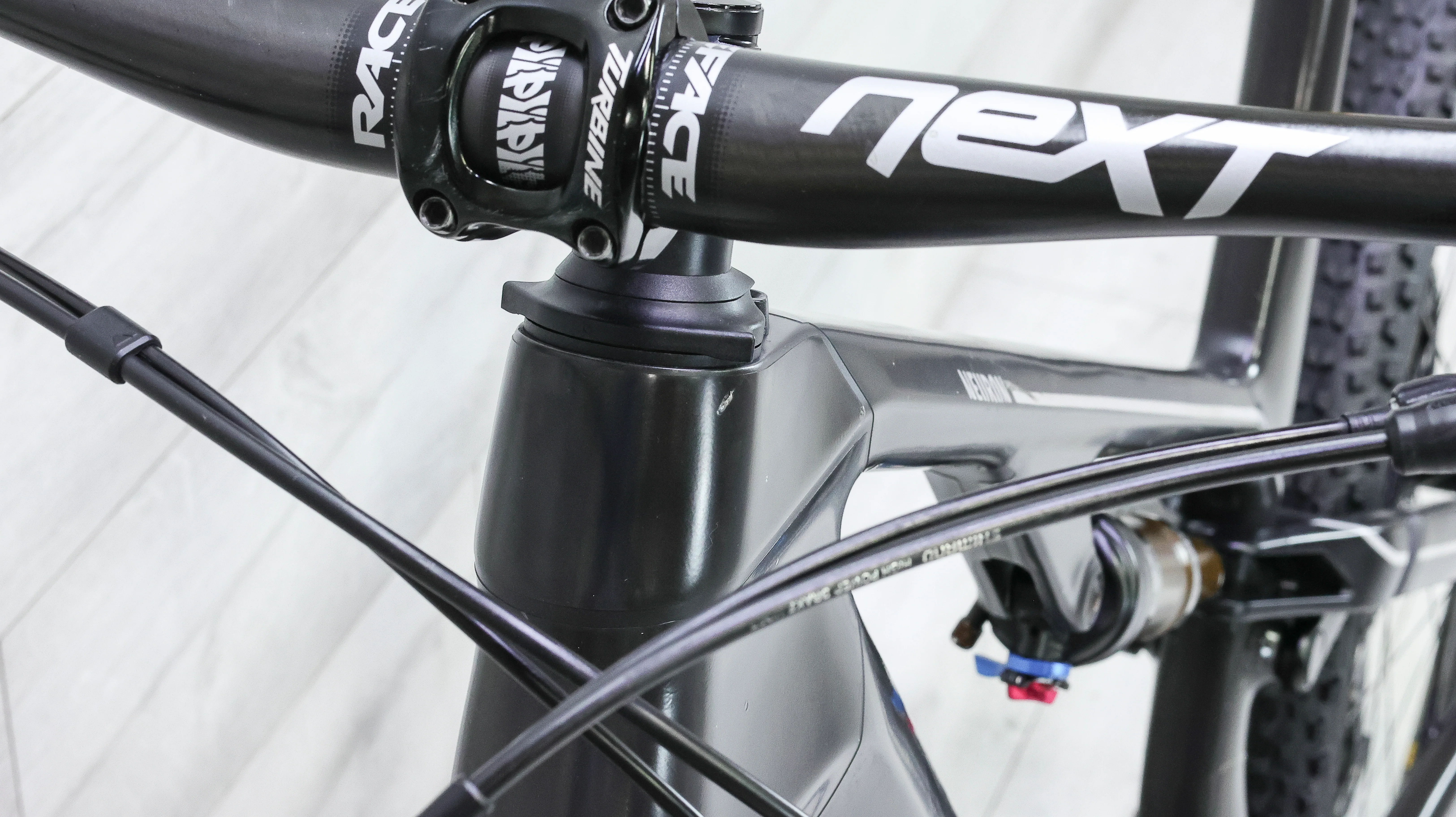 Canyon Neuron CF SLX 9 Mountain Bike - 2021, X-Large - Image 14