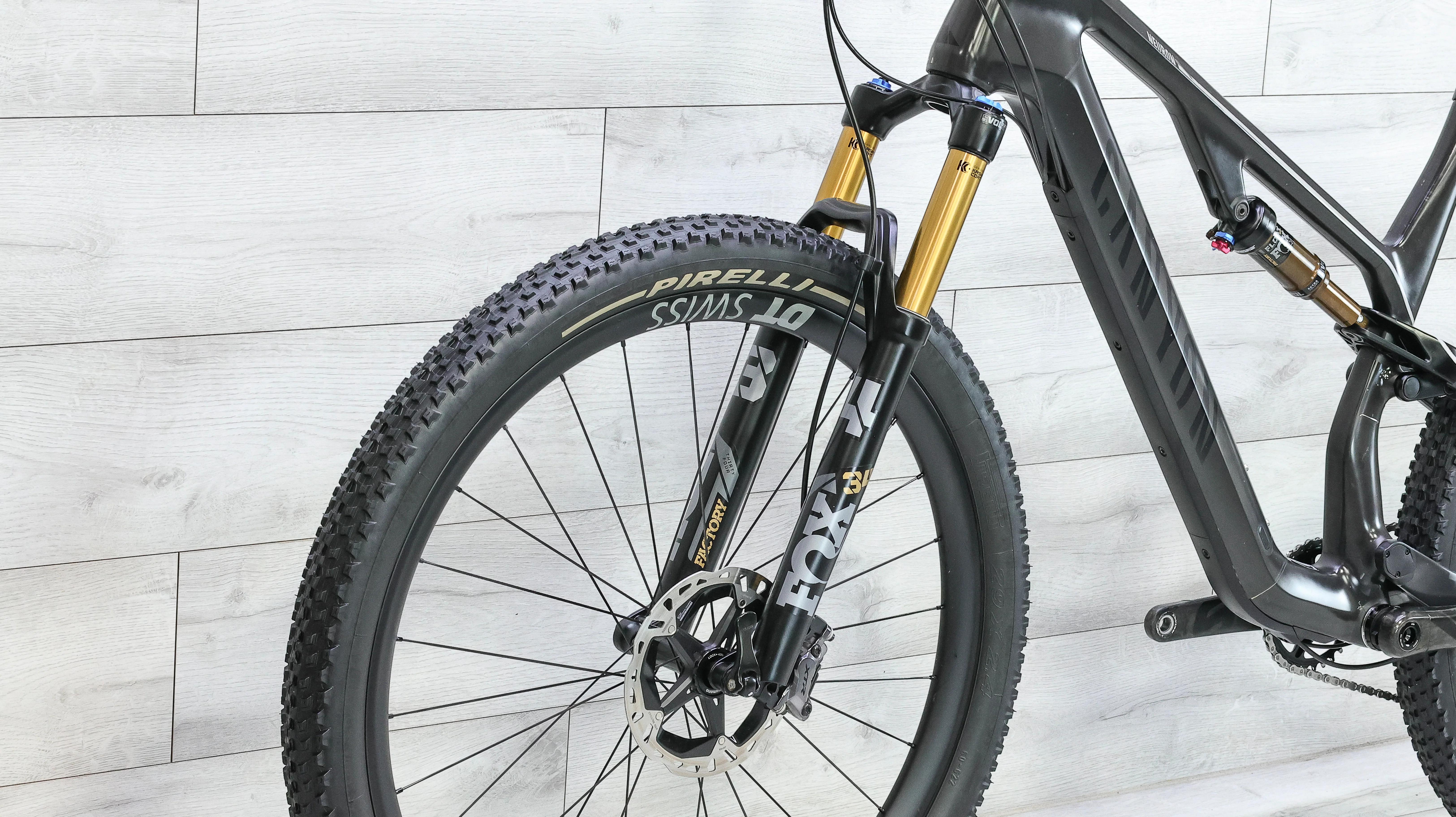 Canyon Neuron CF SLX 9 Mountain Bike - 2021, X-Large - Image 9