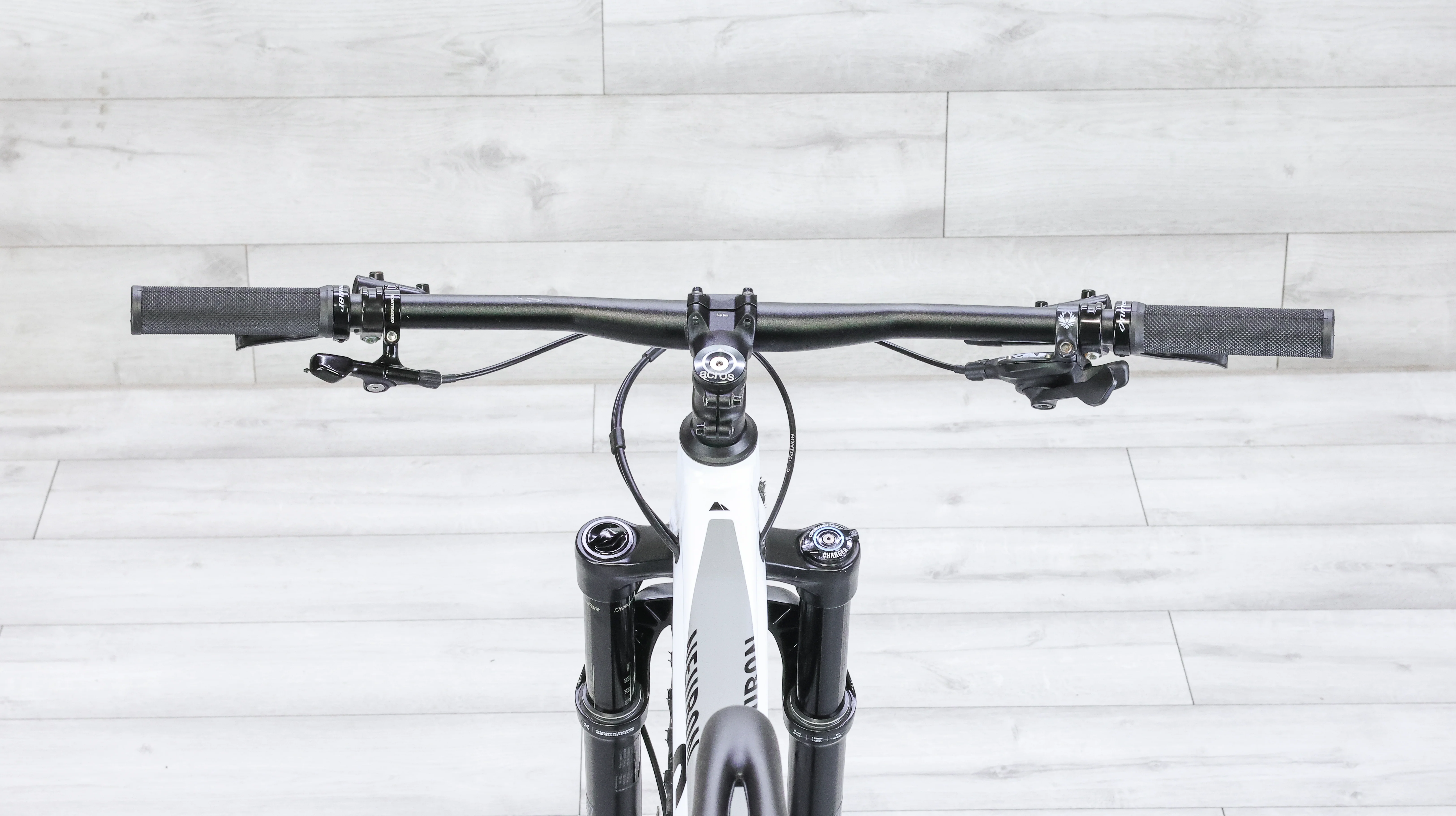 Canyon Neuron WMN AL 7.0 Mountain Bike - 2021, Small - Image 13