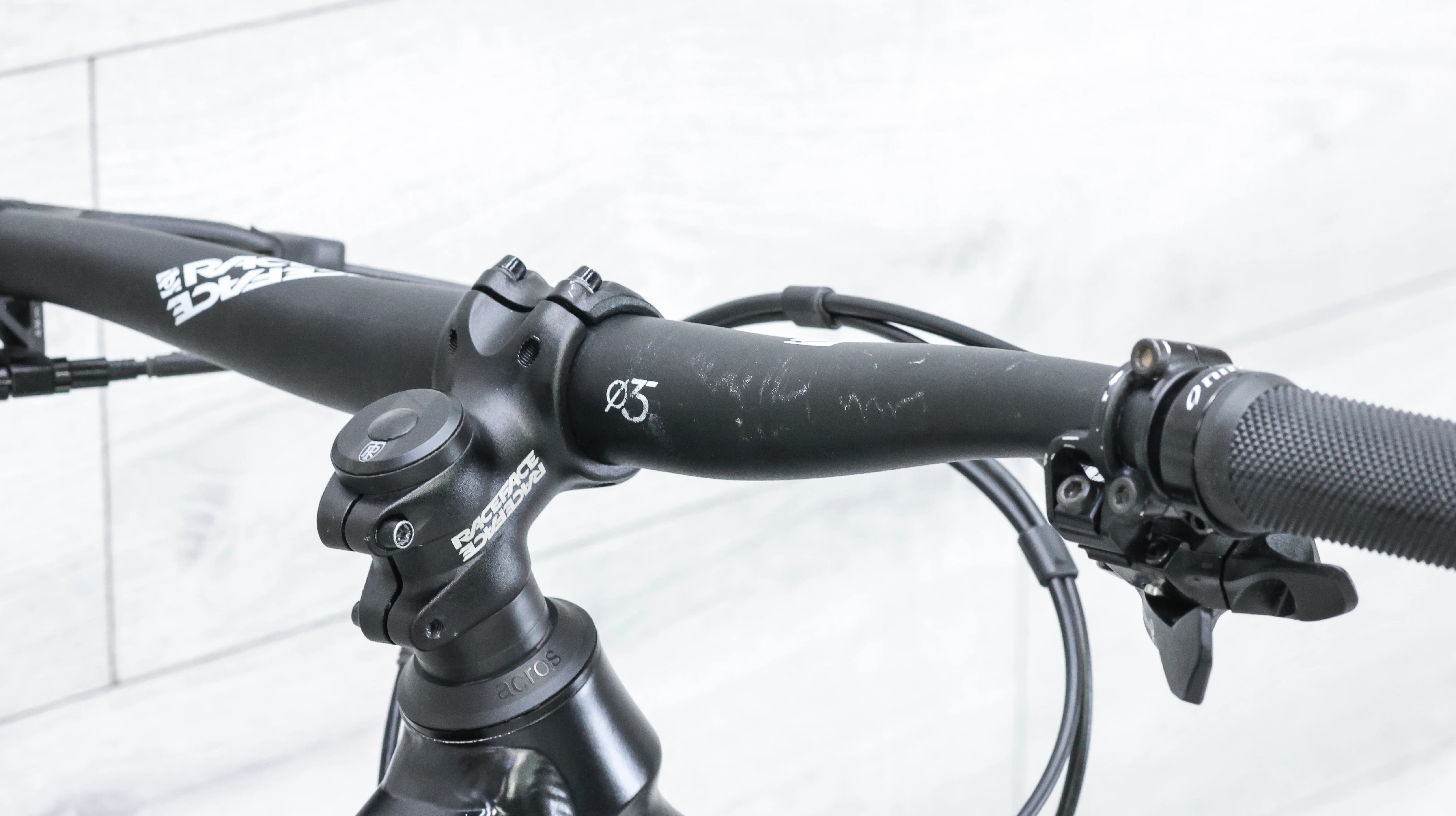 Canyon Spectral AL 5.0 Mountain Bike - 2020, Small - Image 19