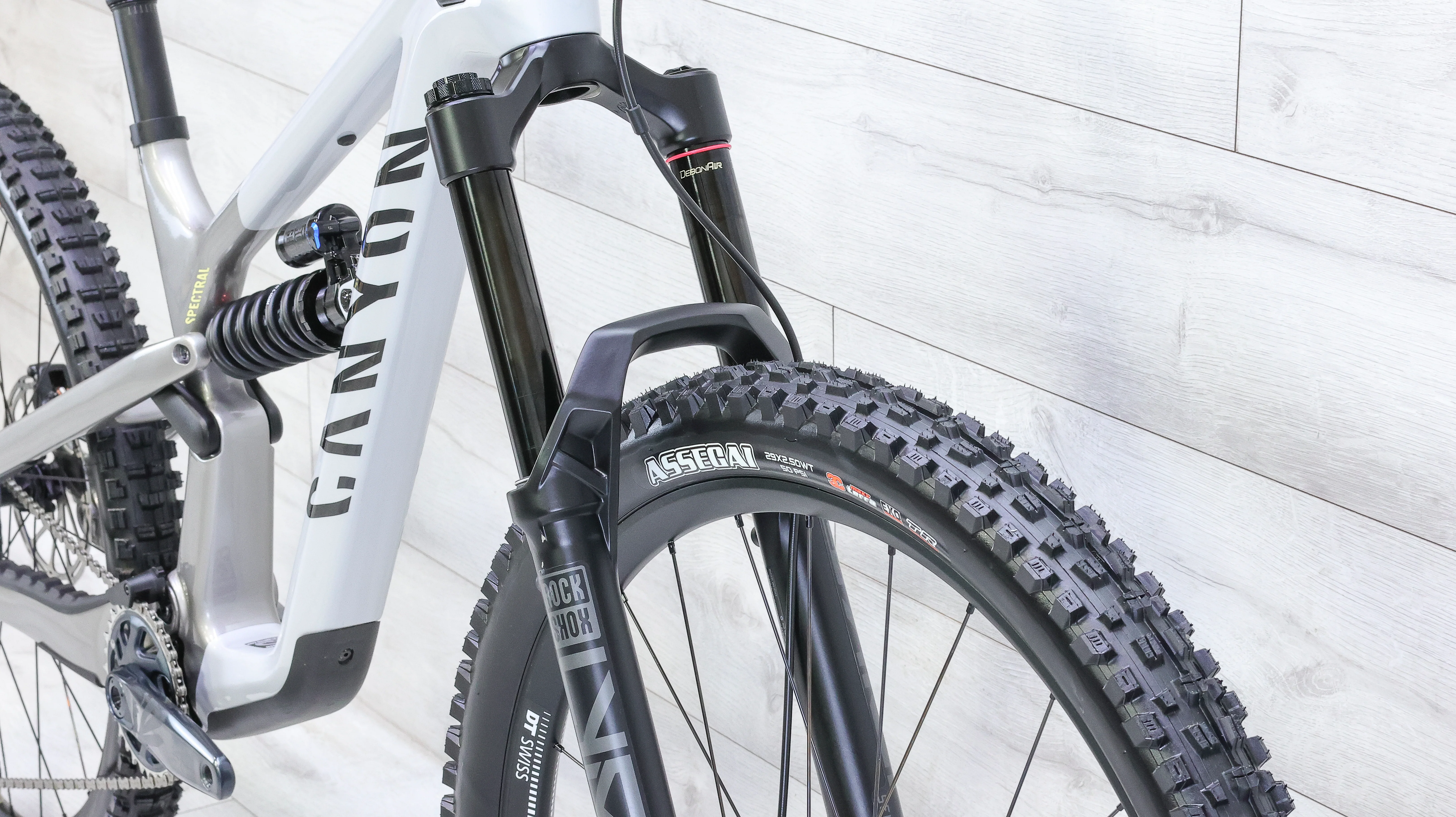 Canyon Spectral CF 8 K.I.S. Mountain Bike - 2024, Small - Image 8