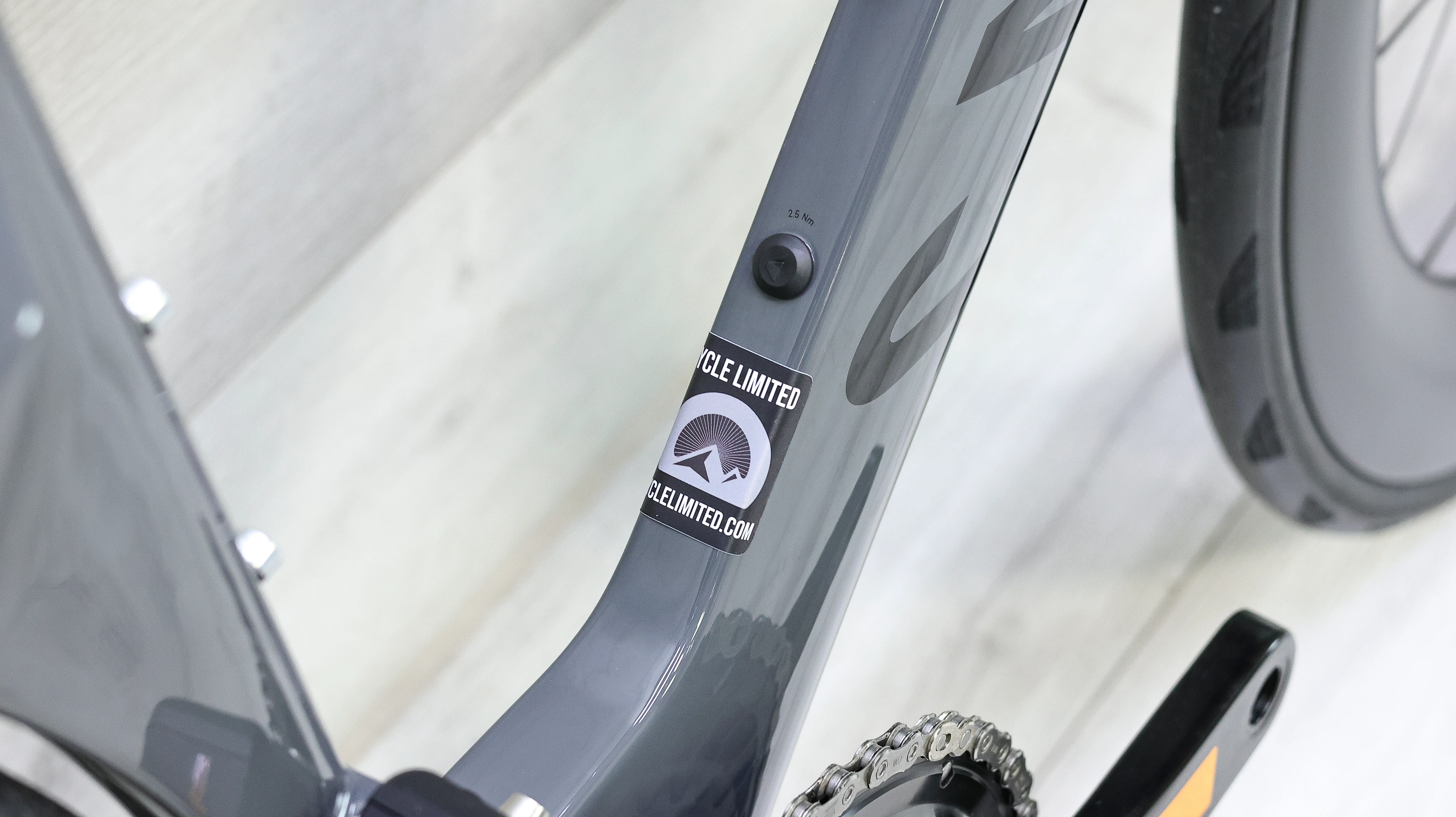 Canyon Speedmax CF 7 Di2 Triathlon Bike - 2025, Medium - Image 3