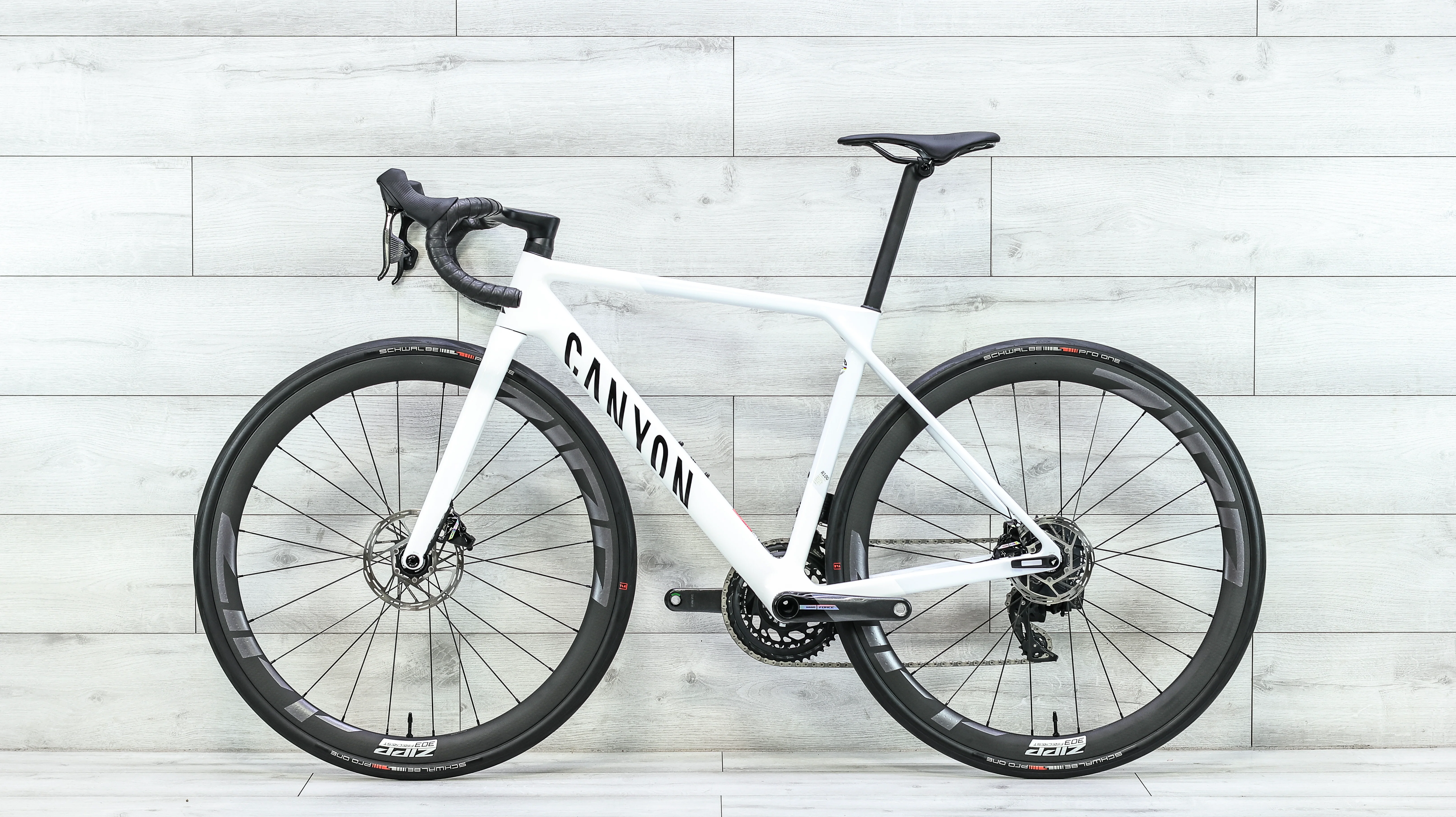 Canyon Ultimate CF SLX 8 Force AXS Road Bike - 2025, Small - Image 2