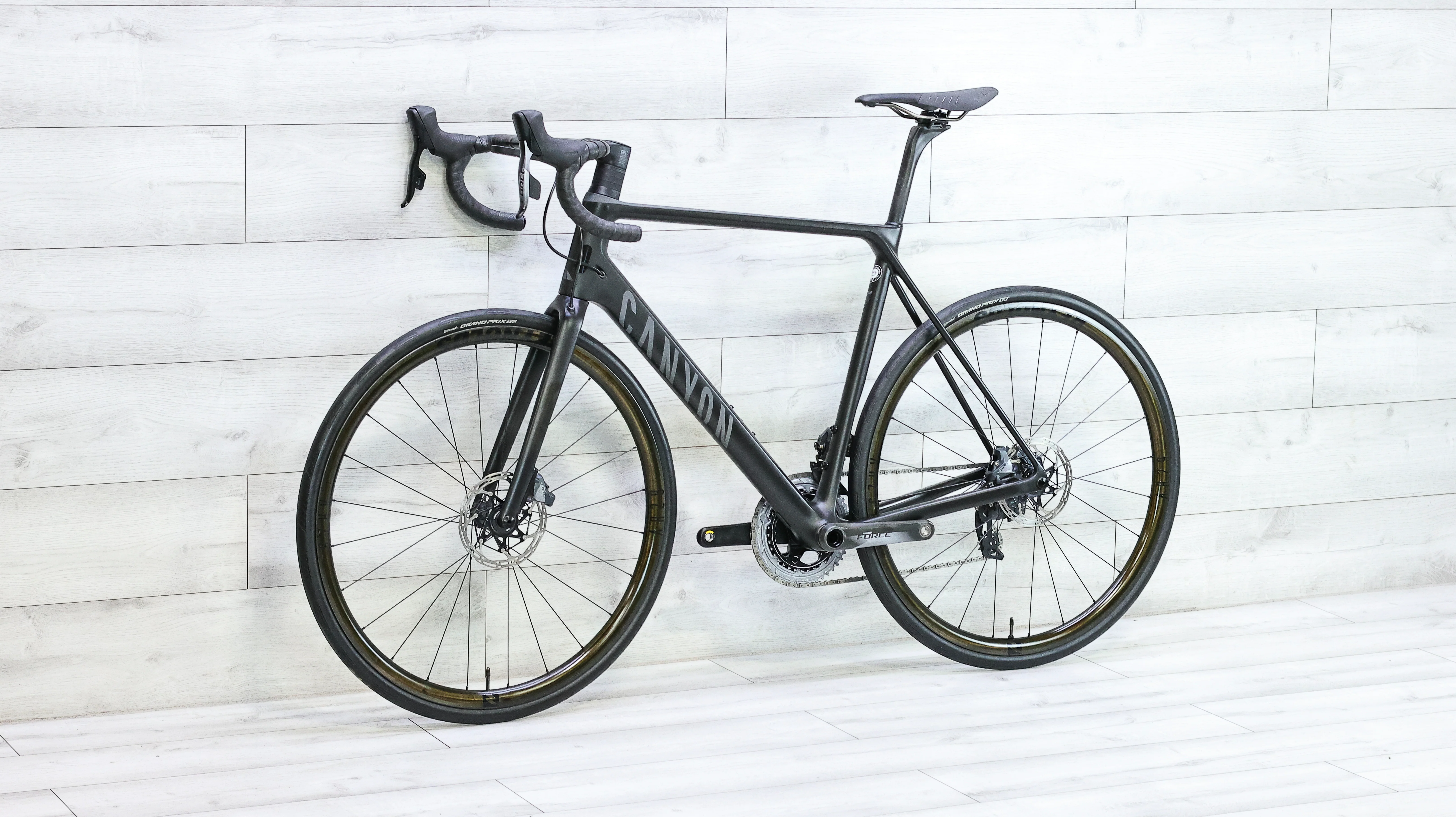 Canyon Ultimate CF SLX Disc 8.0 SL Road Bike - 2020, Large - Image 4