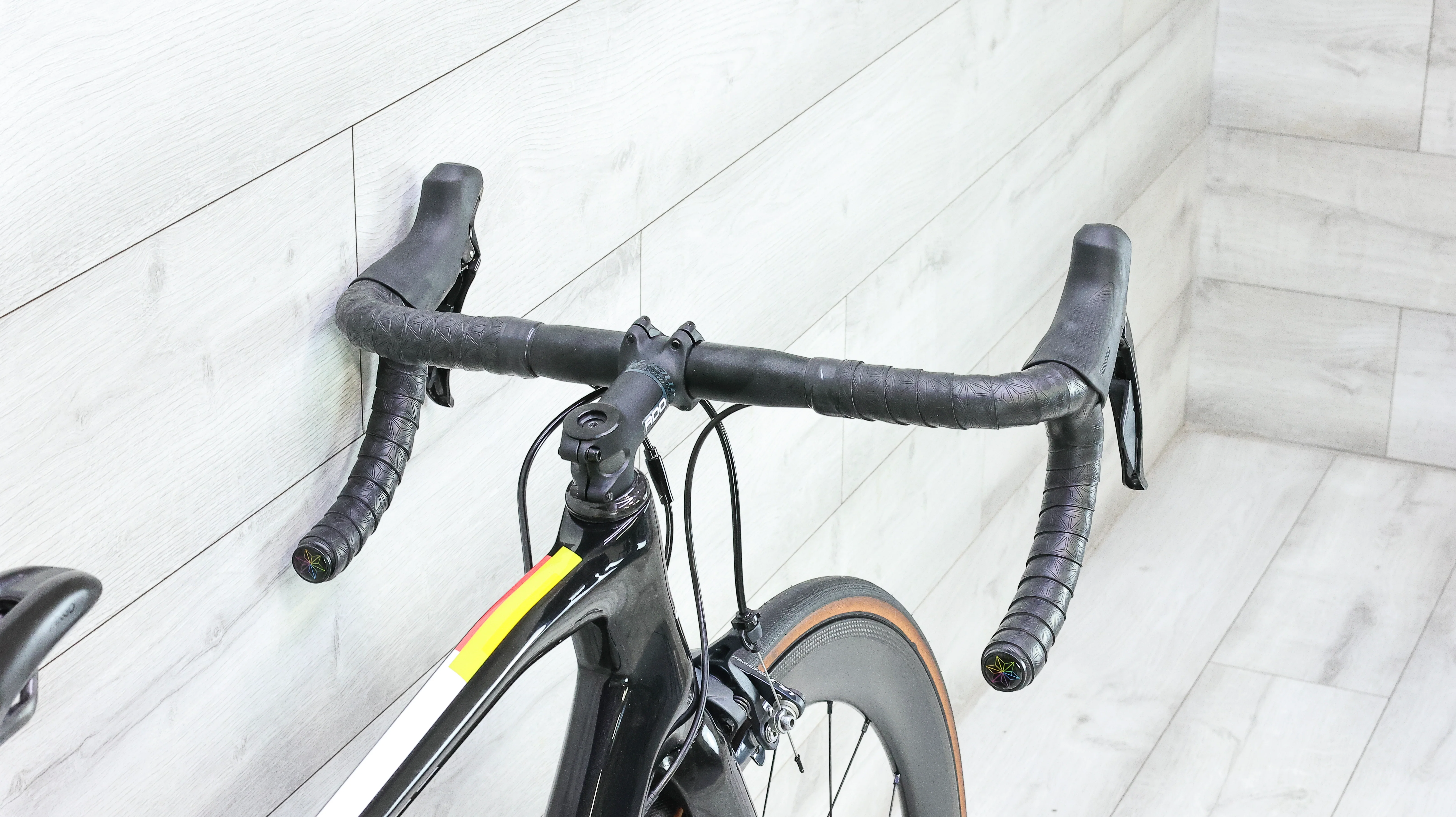 Cinelli Superstar Shimano Ultegra Road Bike - 2021, Large - Image 8