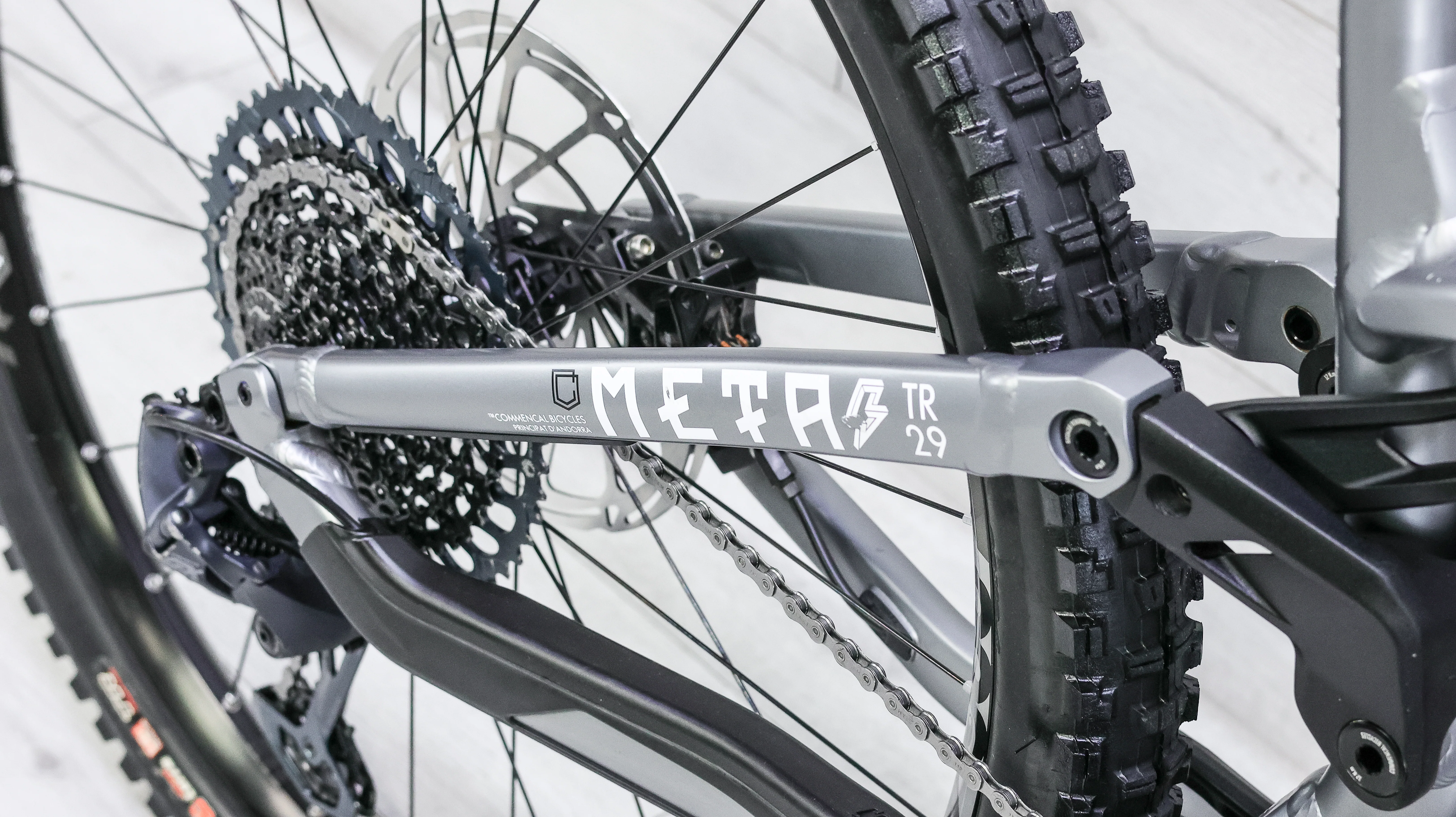 Commencal META Power TR Race Mountain E-Bike - 2021, Medium - Image 17