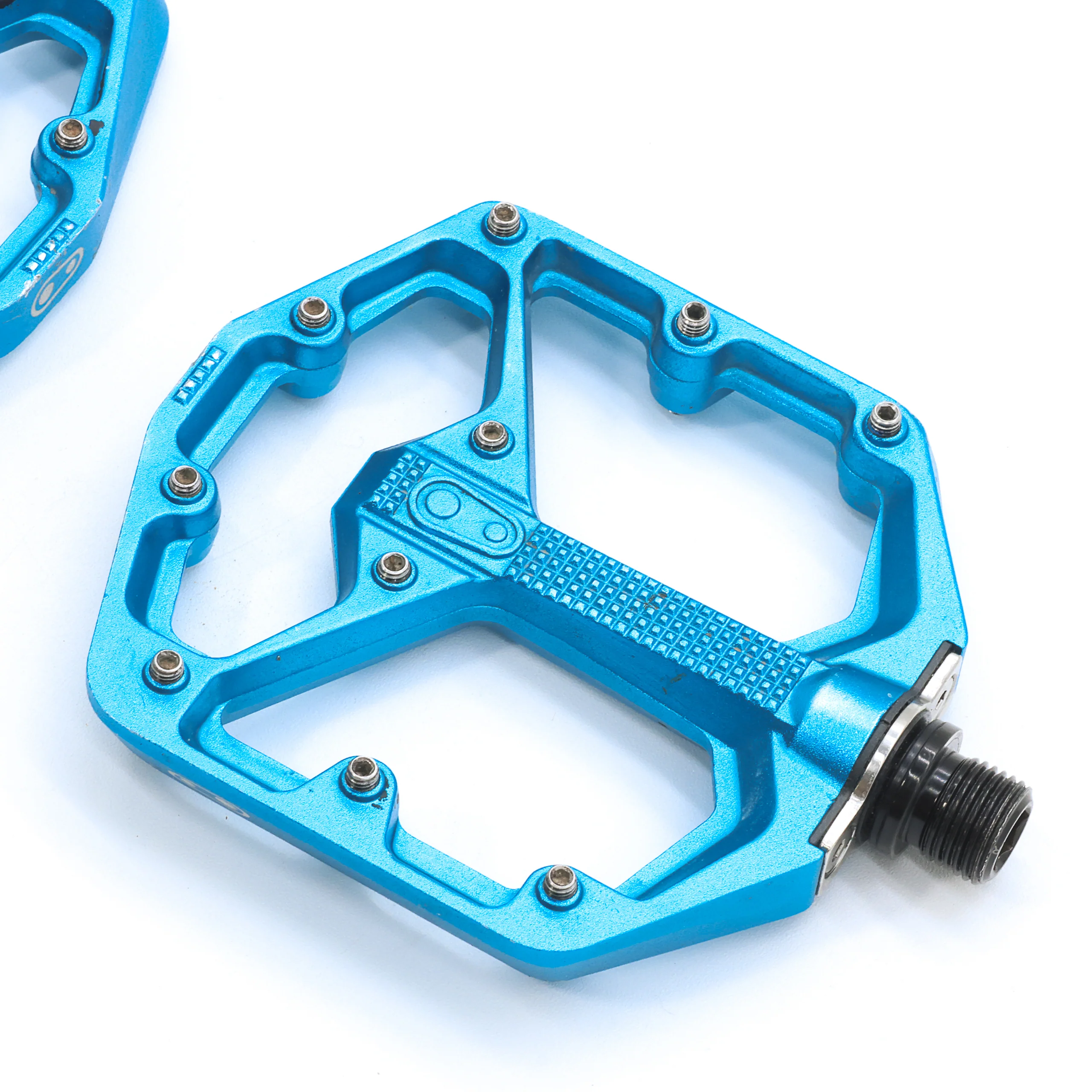 Crank Brothers Stamp 7 Small Blue MTB Flat Pedals - Image 6