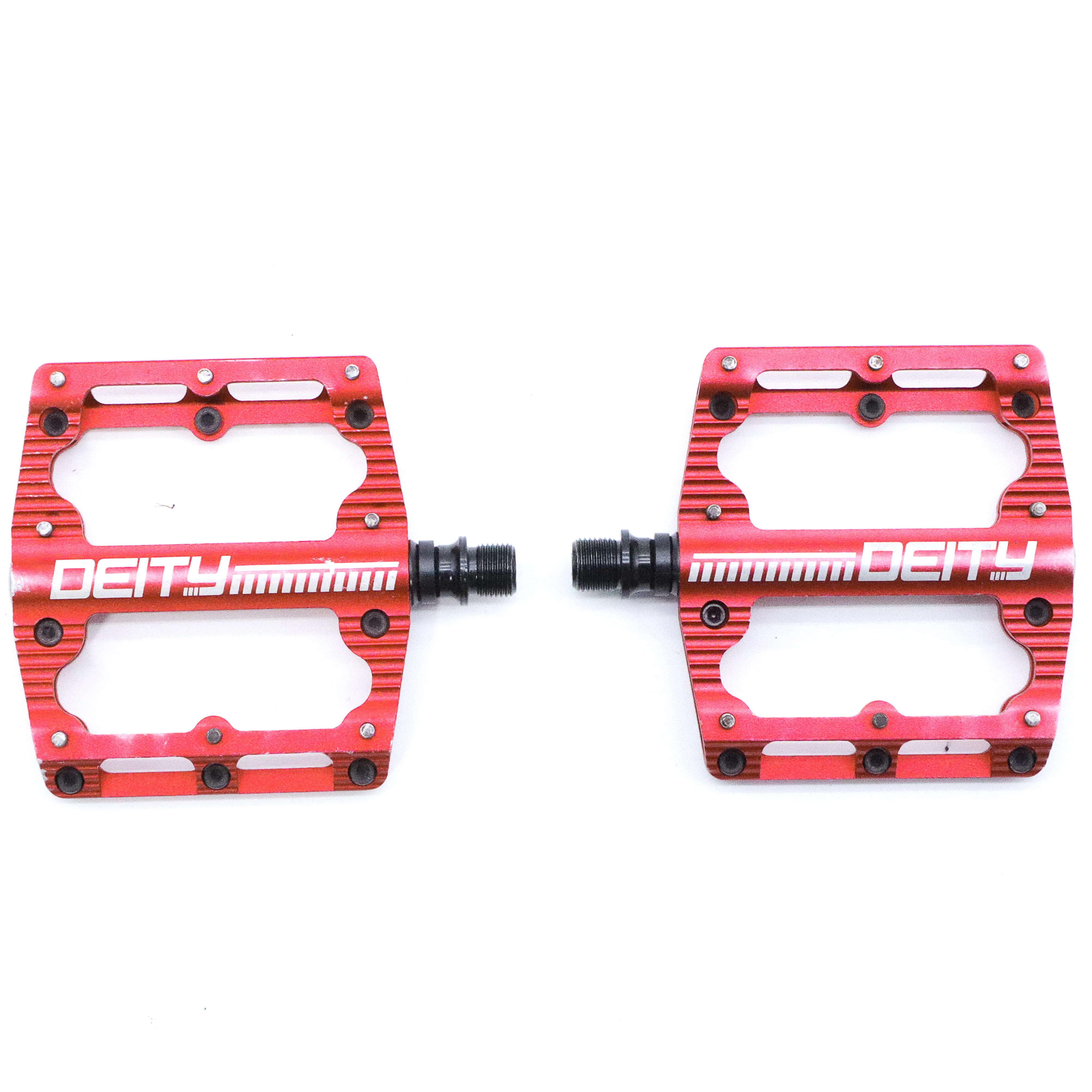 Deity Black Kat Platform MTB Bike Pedals - 429g, Red - Image 3