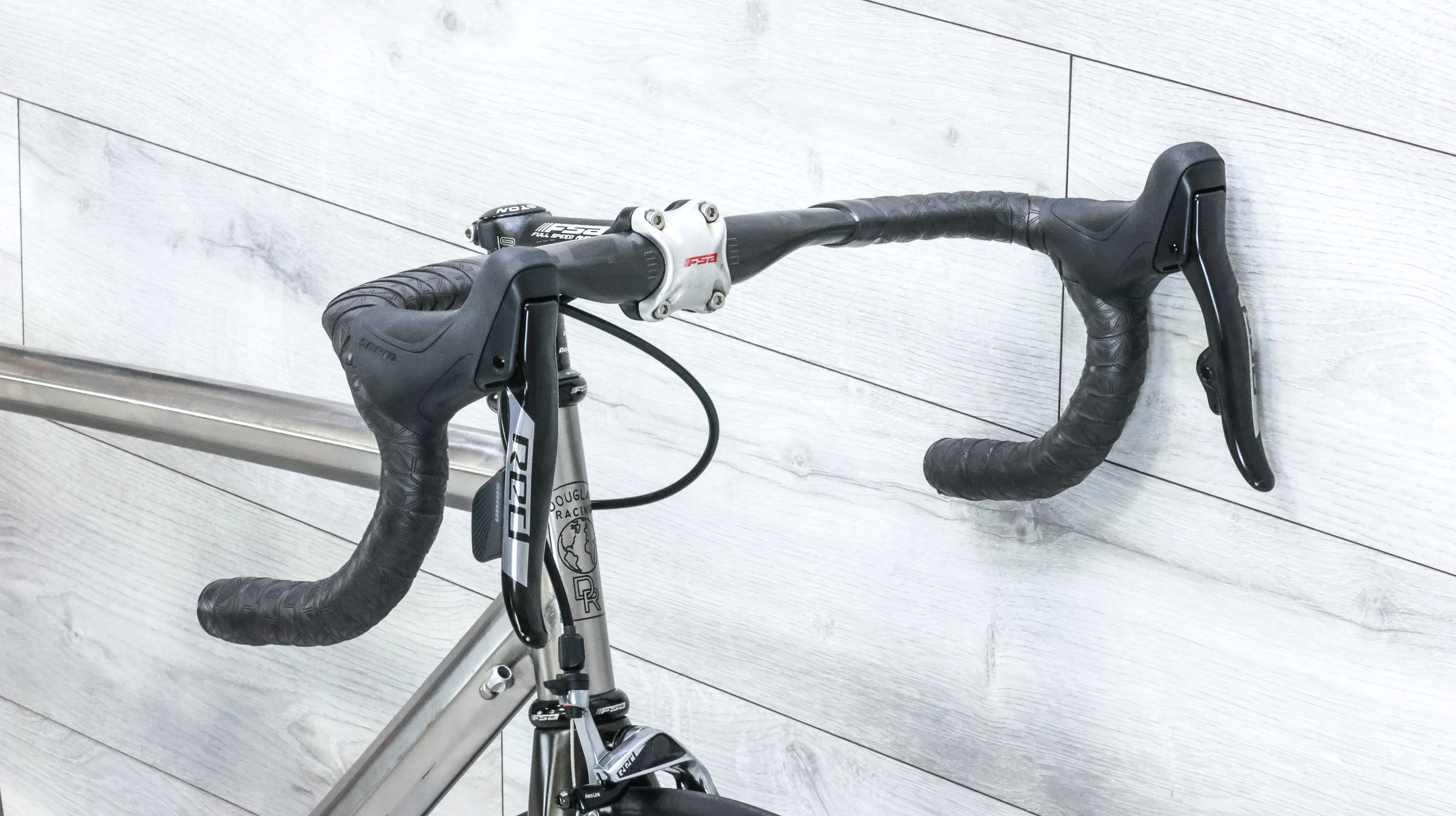 Douglas Racing Titanium Red eTap Road Bike - 2014, 54cm - Image 10