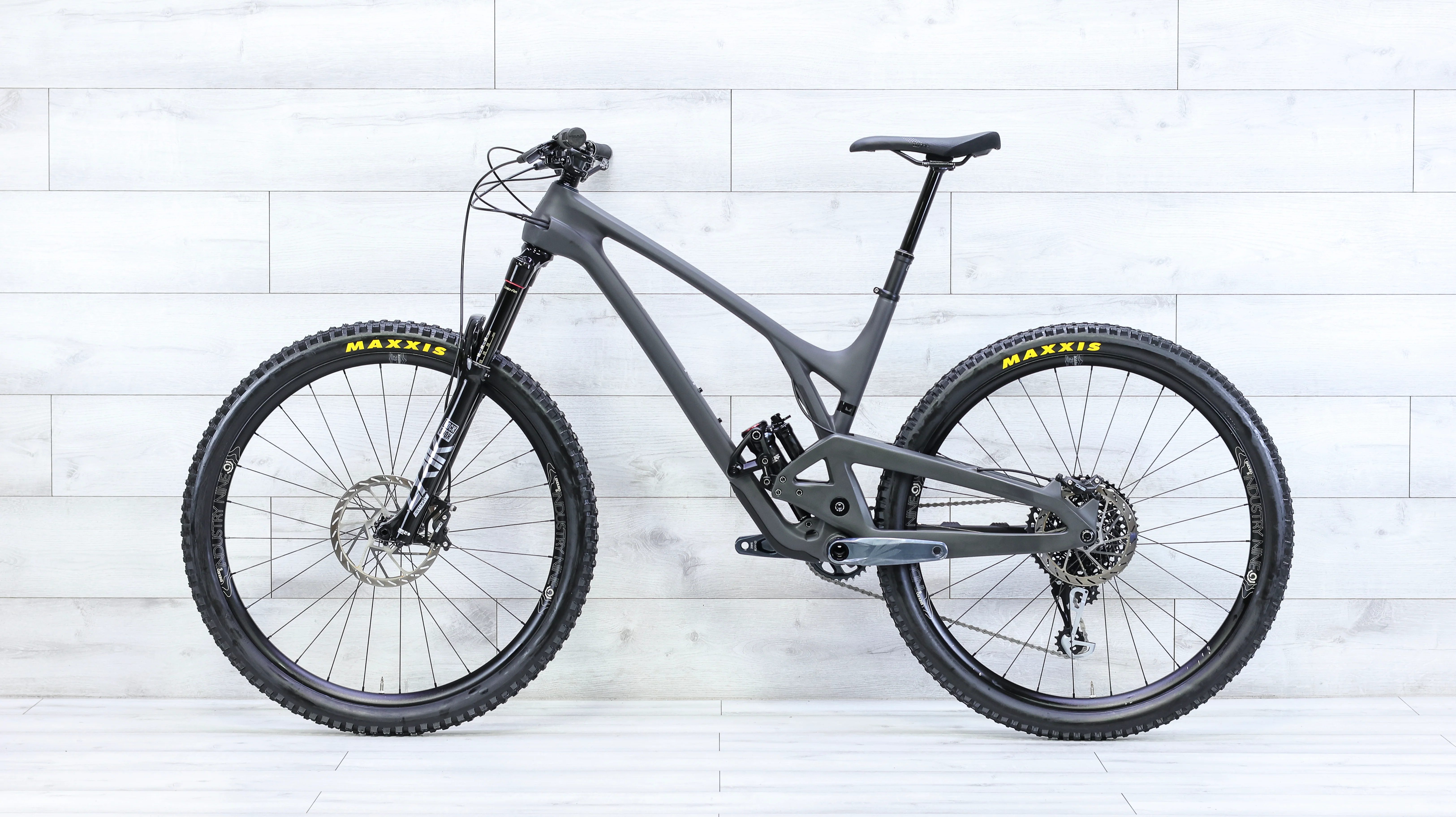 Evil Offering V2 Mountain Bike - 2022, Large - Image 2
