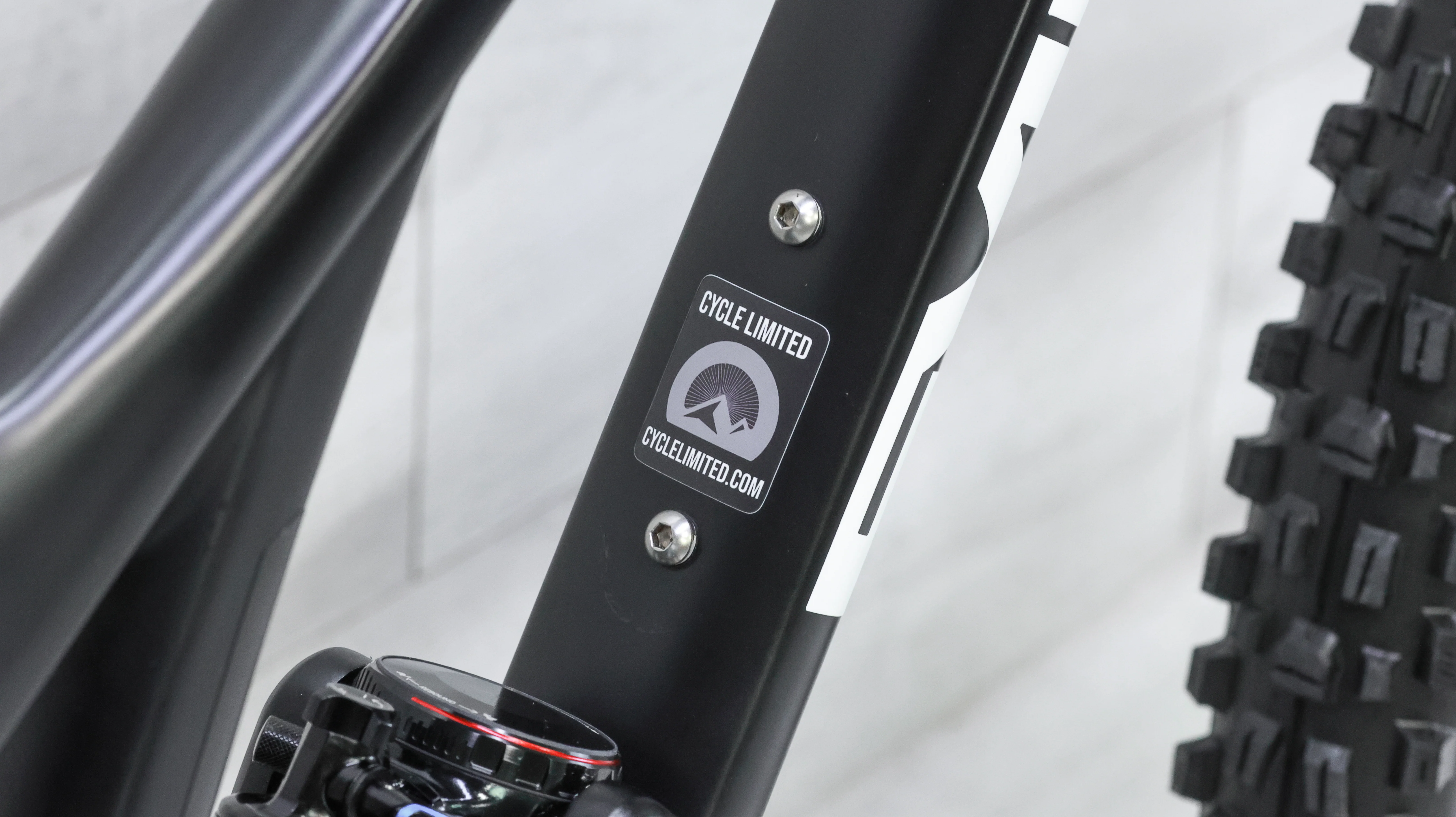 Evil Offering X01 AXS Mountain Bike - 2021, Medium - Image 3