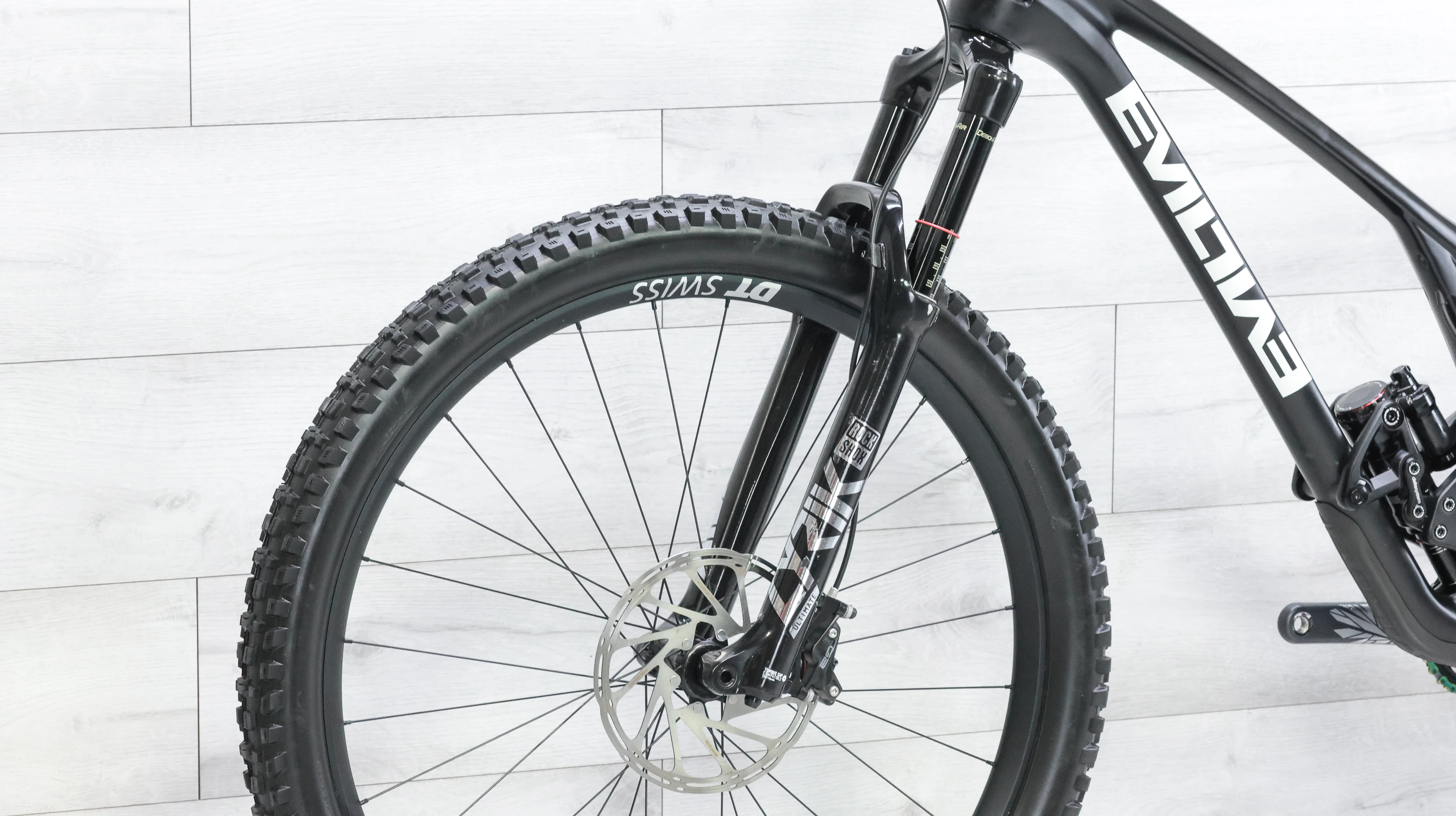 Evil Offering X01 AXS Mountain Bike - 2021, Medium - Image 9