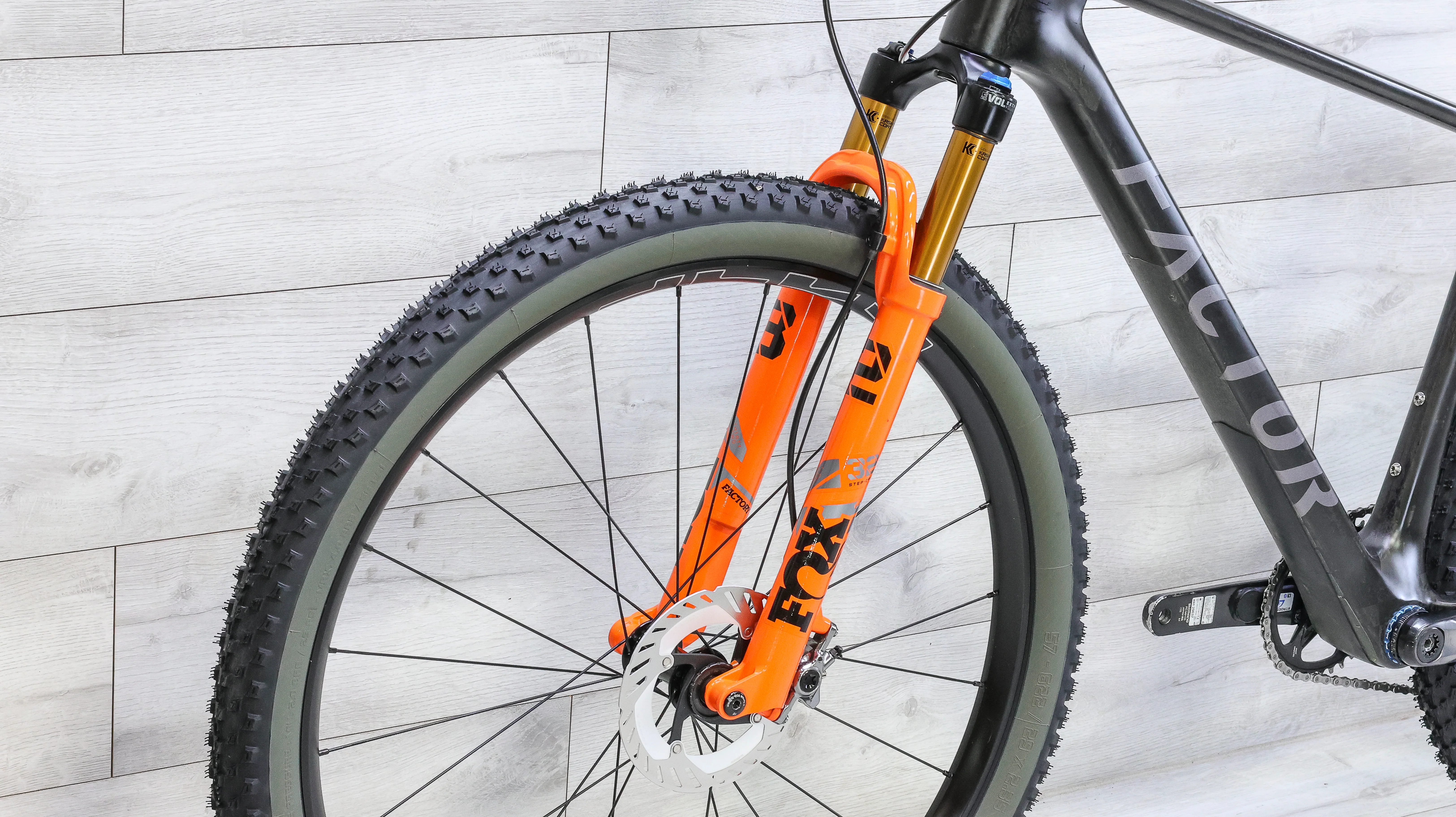 Factor Lando HT XTR Mountain Bike - 2025, Medium - Image 9
