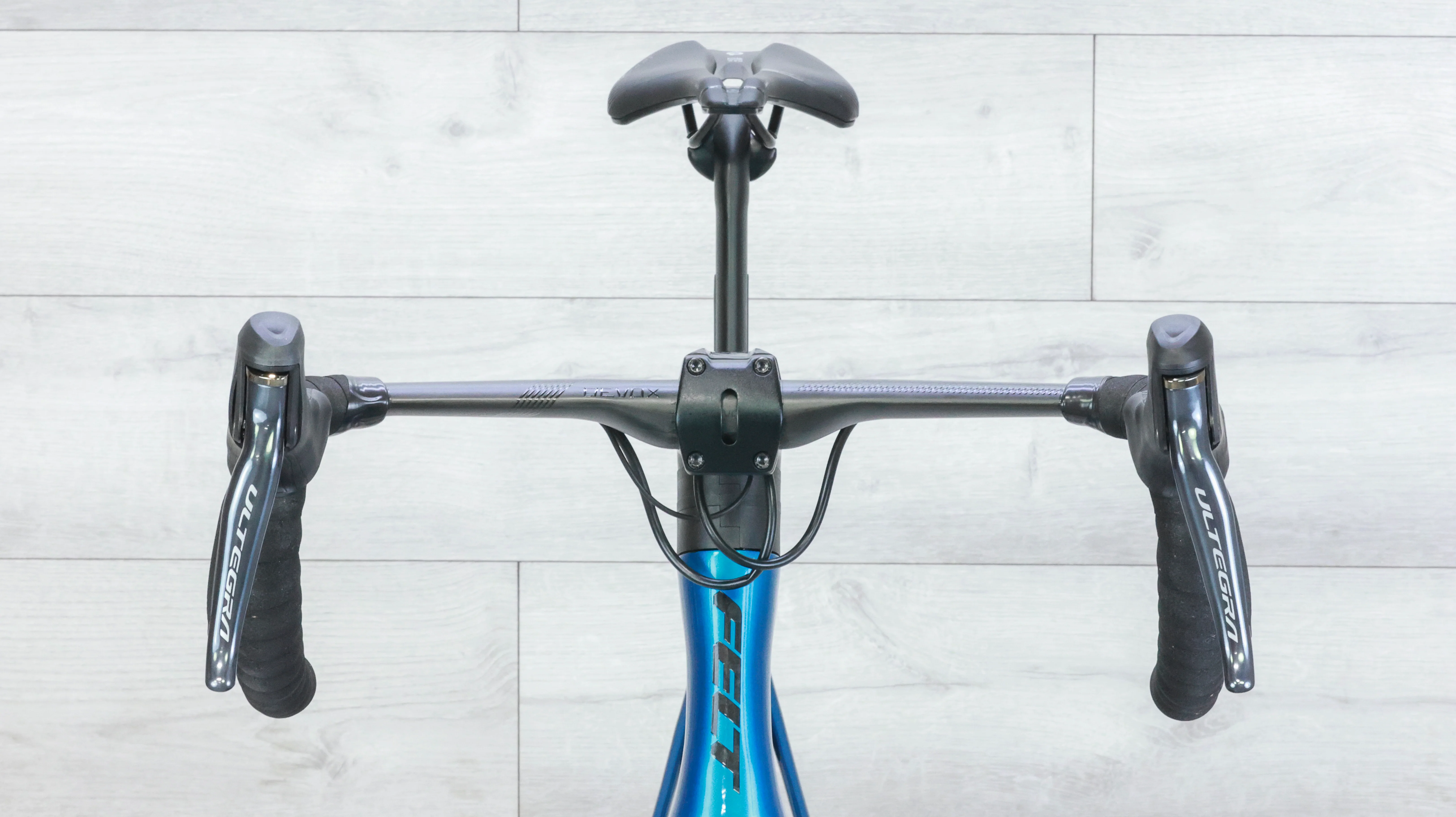 Felt AR Advanced Ultegra Di2 Road Bike - 2022, 54cm - Image 12