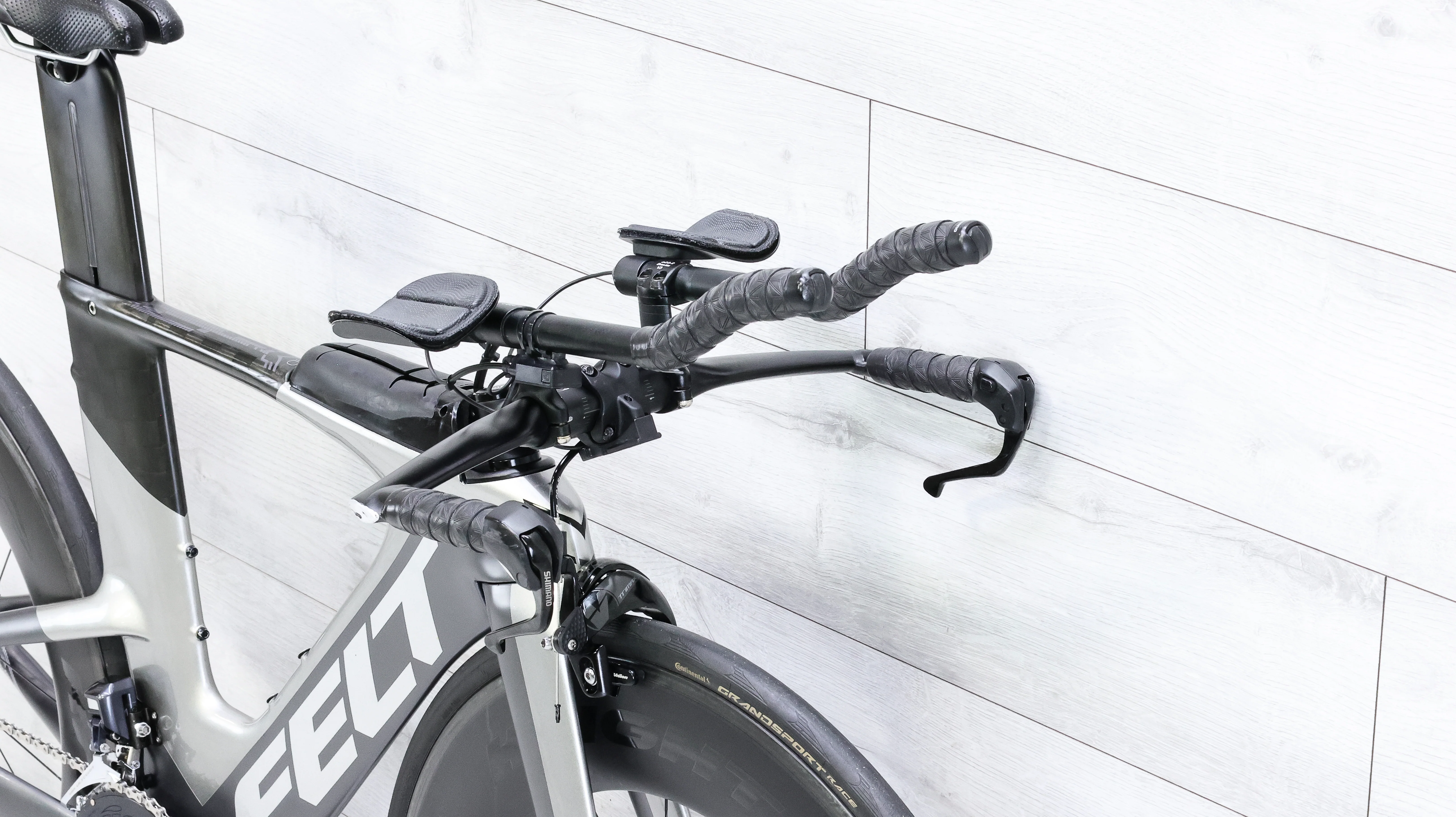Felt IA10 Ultegra Di2 Triathlon Bike - 2019, 48cm - Image 10