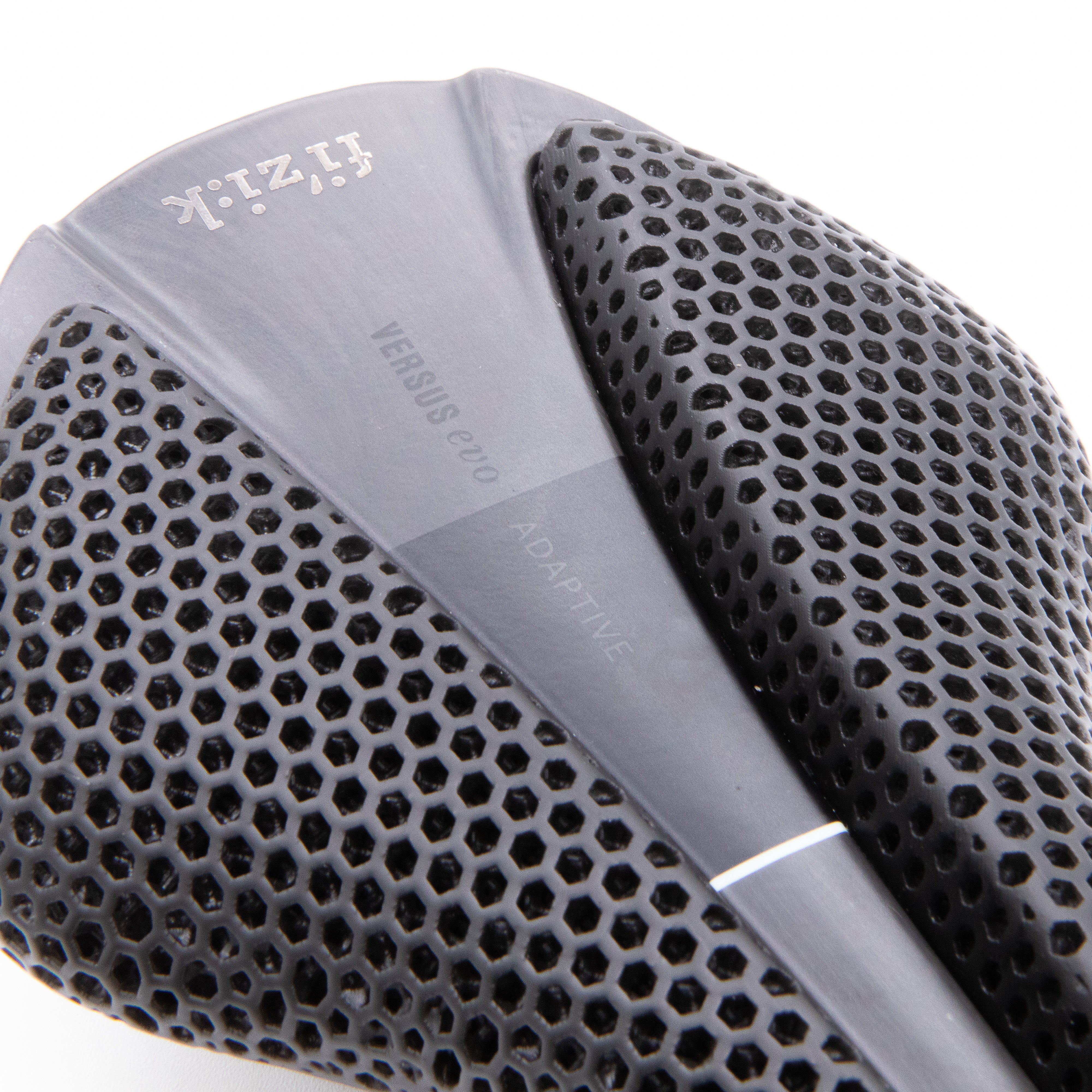 Fizik Antares Versus EVO 00 Adaptive Carbon Saddle - 139mm - Image 6