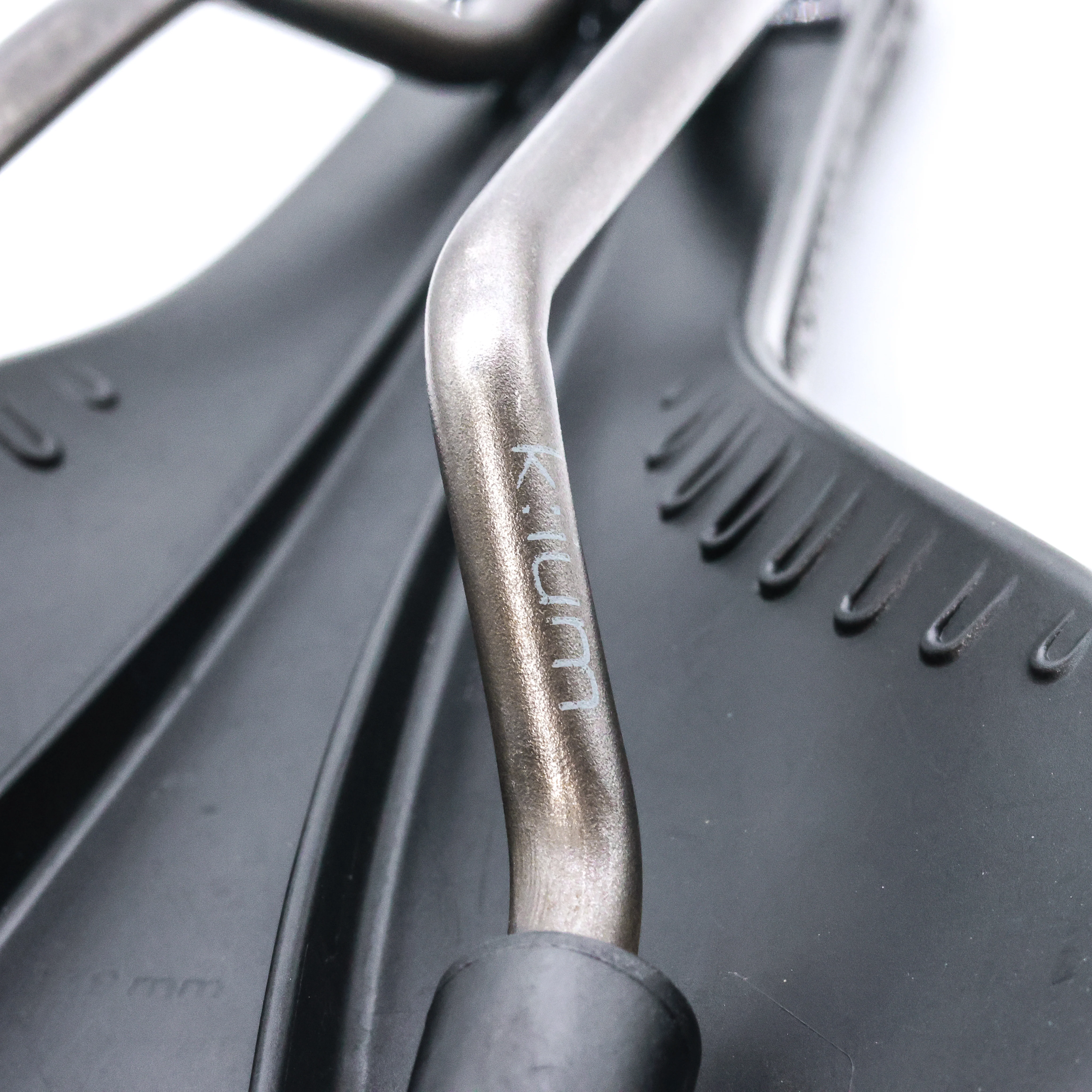 Fizik Antares Versus EVO Adaptive R3 Saddle - 139mm - Image 7
