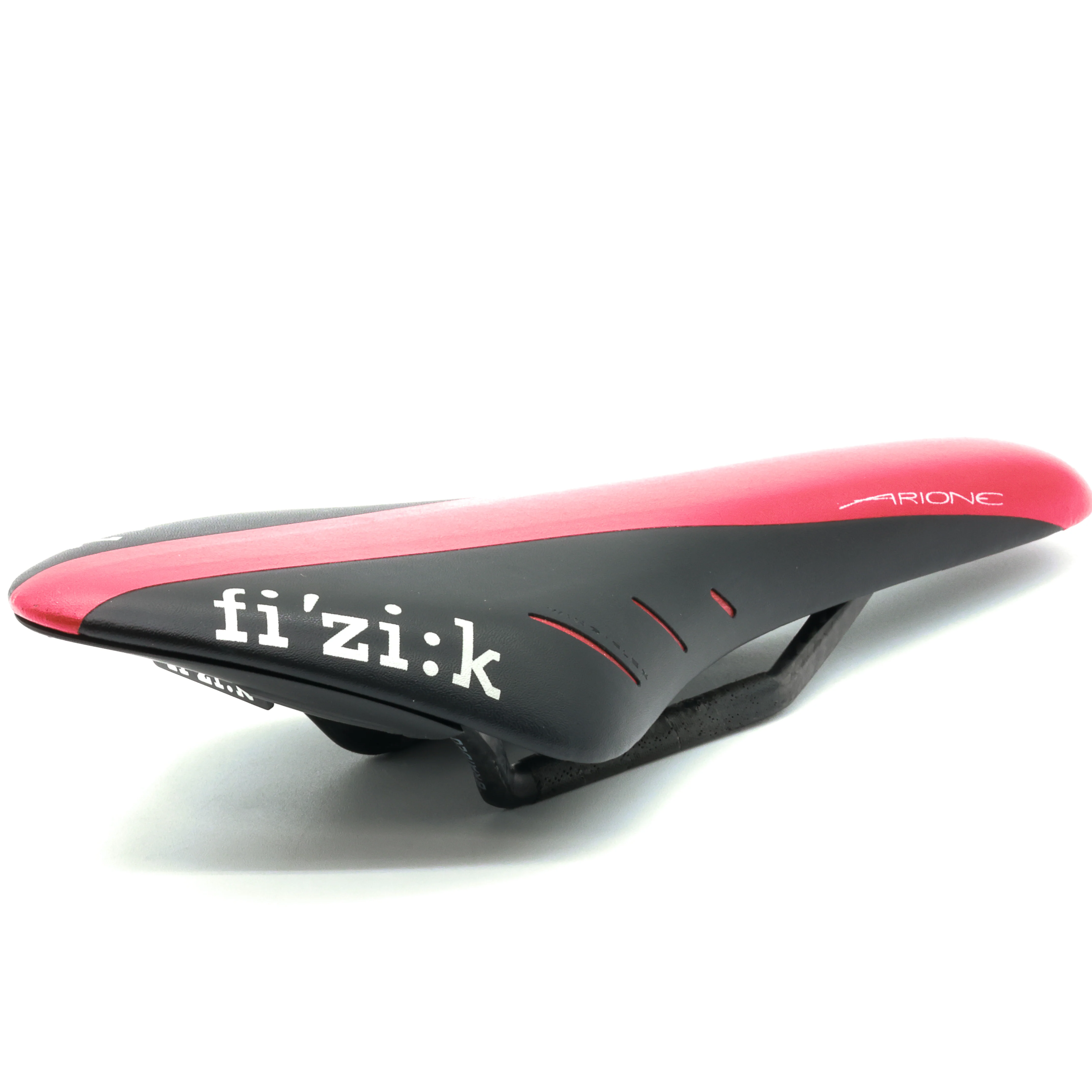 Fizik Arione R3 Braided Carbon Rail Saddle (125mm) - Image 5