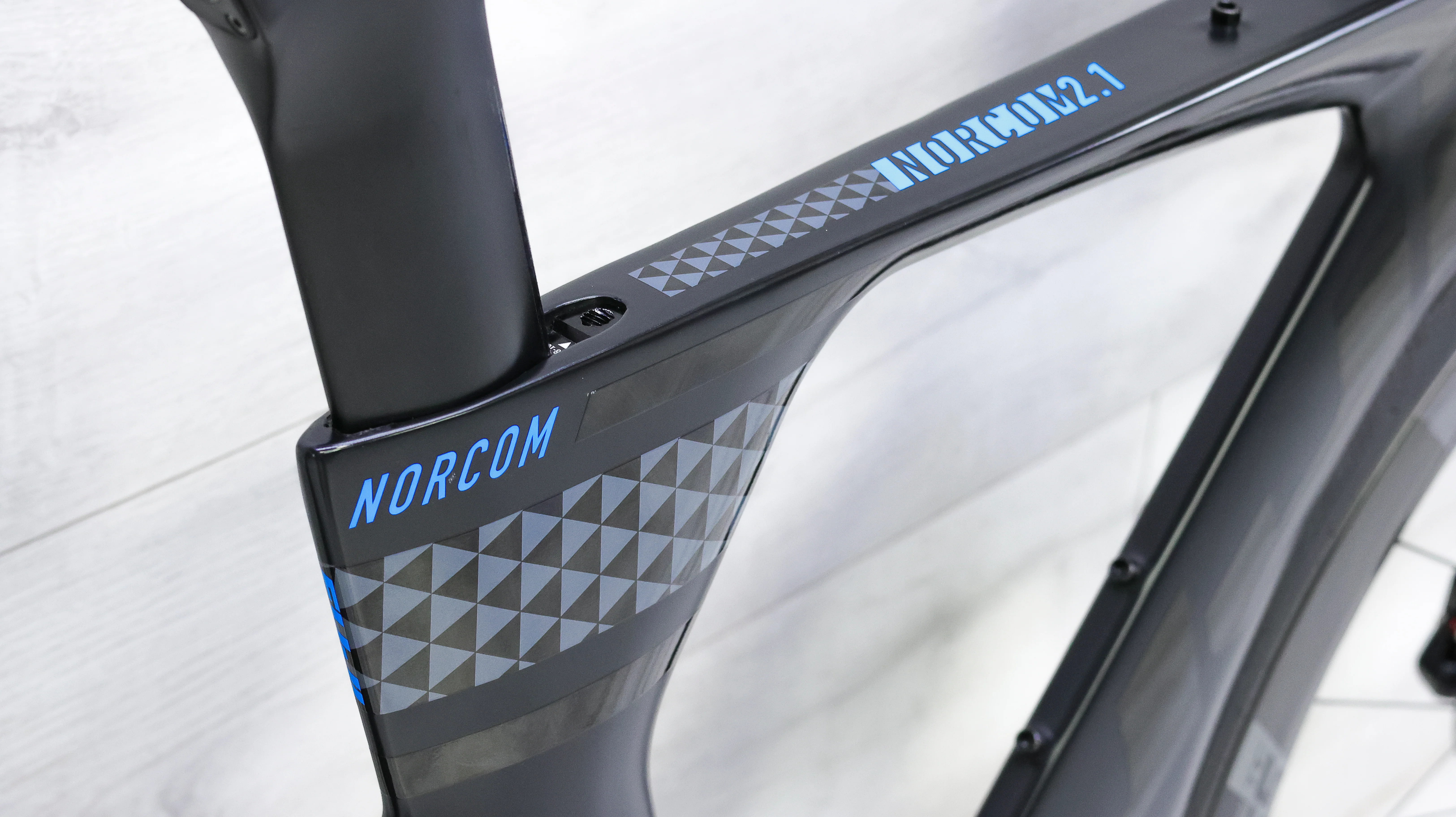 Fuji Norcom Straight 2.1 Triathlon Bike - 2022, 50.5cm - Image 15