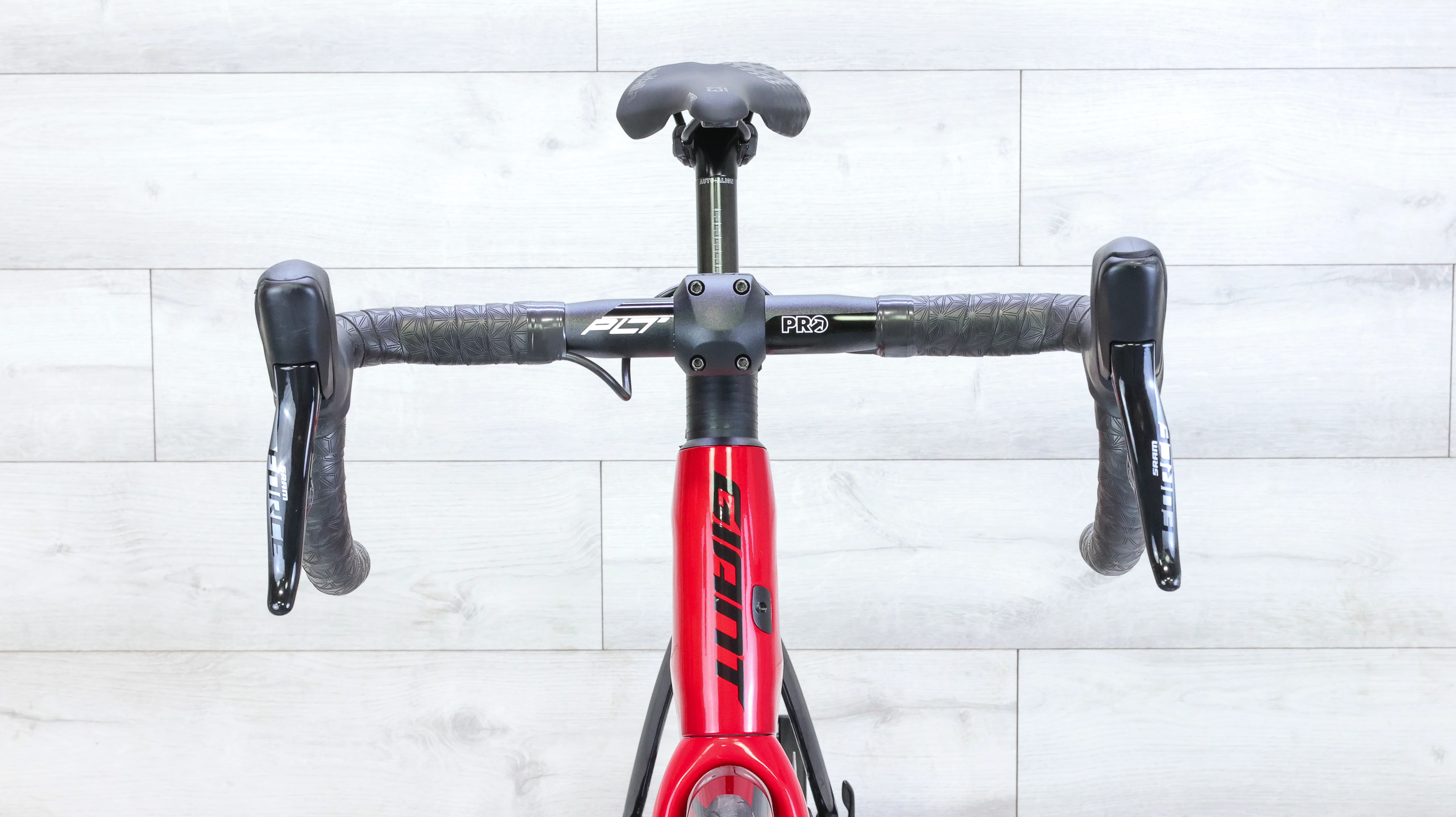 Giant Defy Advanced Pro 1 Force Road Bike - 2020, Medium - Image 12
