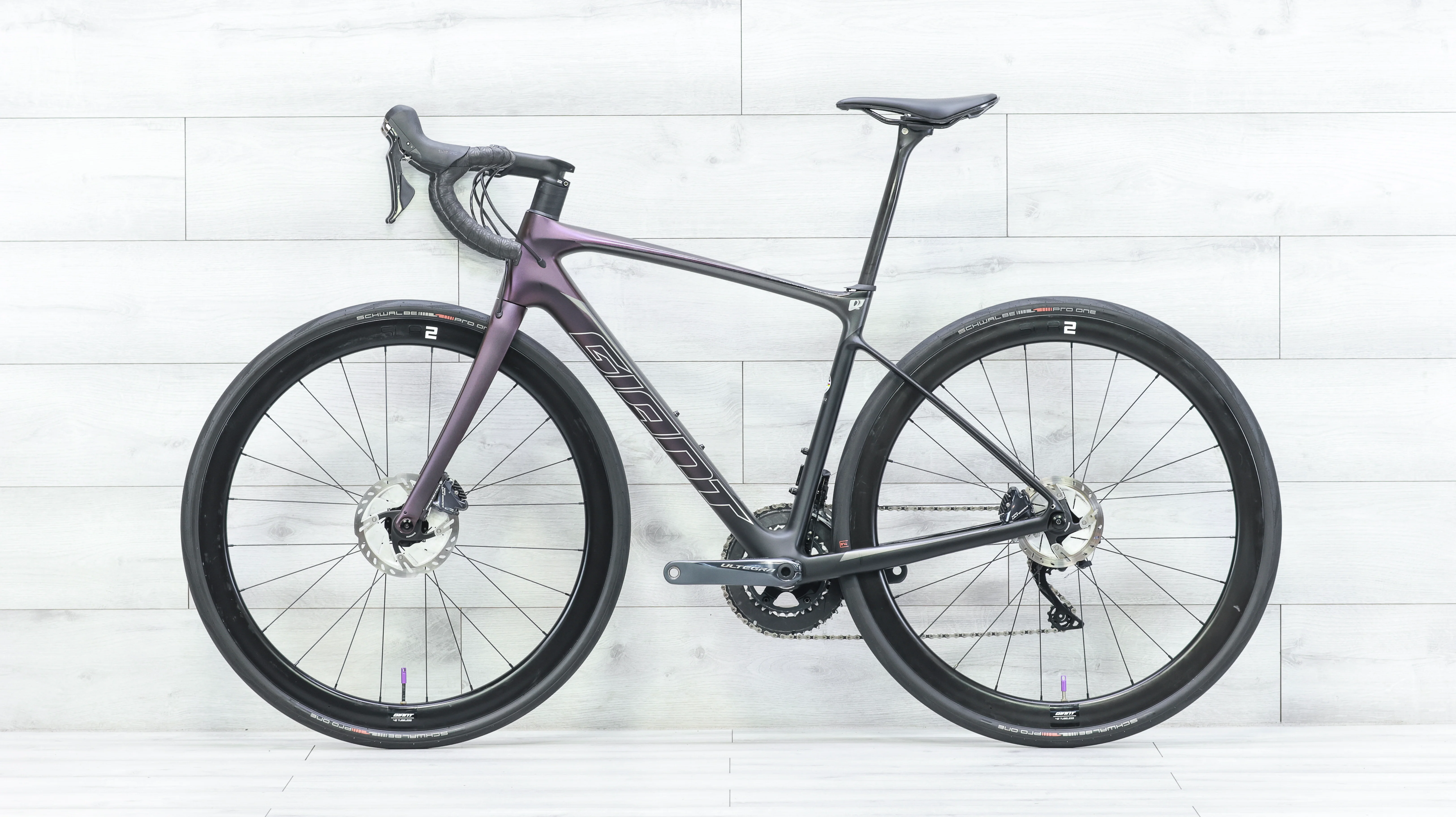 Giant Defy Advanced Pro 2 Road Bike - 2021, Small - Image 2
