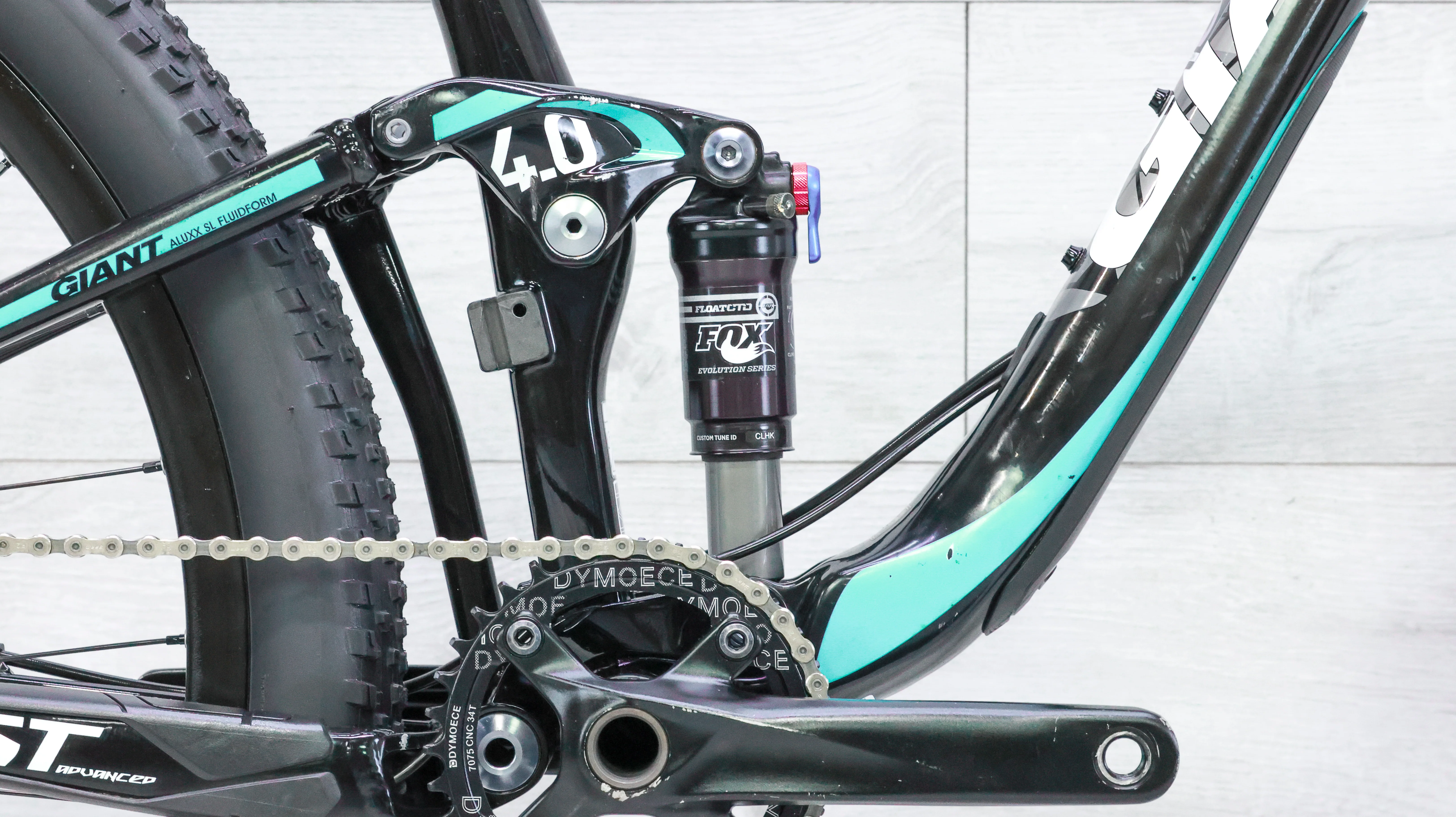Giant Lust Advanced 2 Mountain Bike - 2014, Medium - Image 10