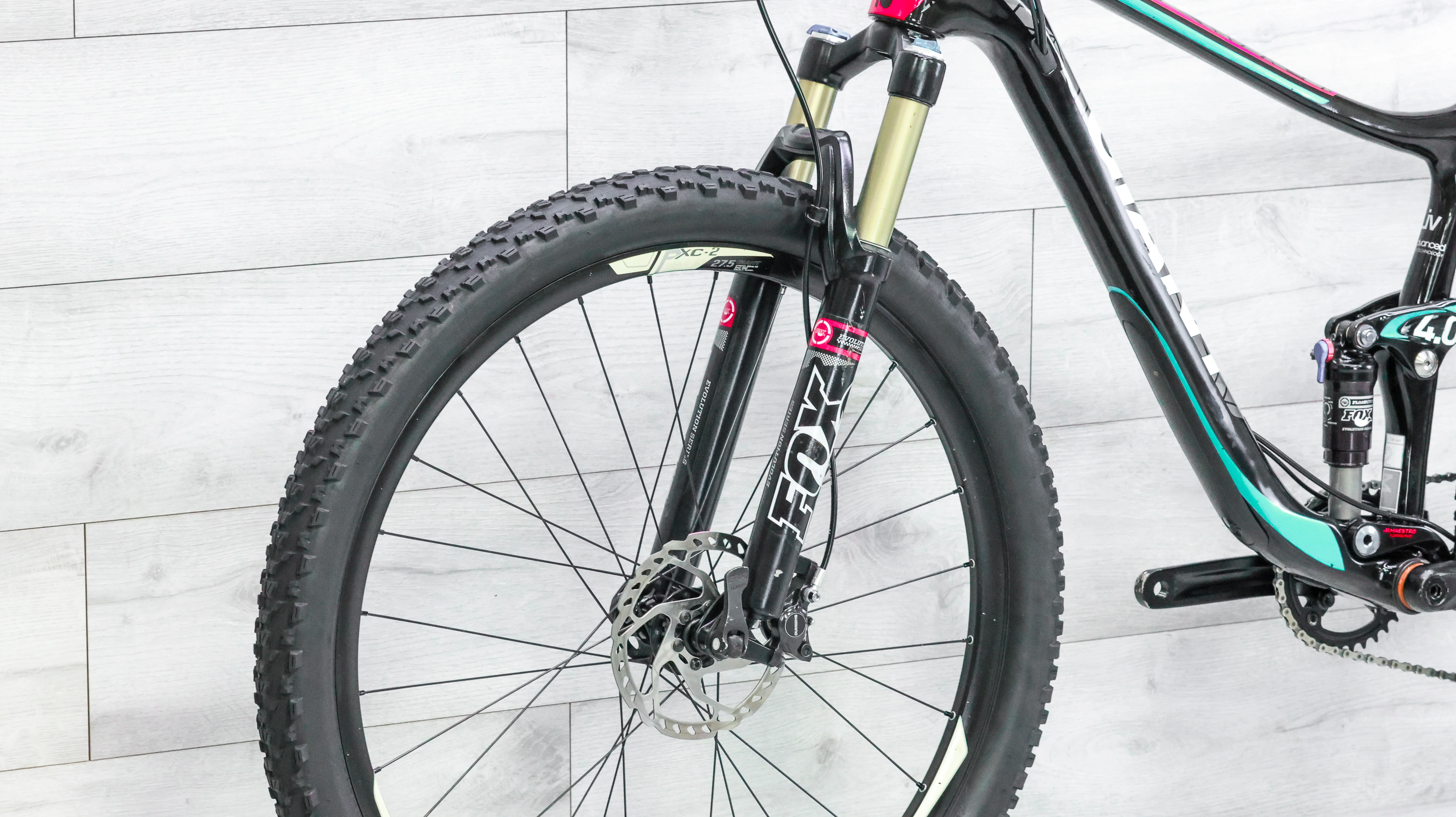 Giant Lust Advanced 2 Mountain Bike - 2014, Medium - Image 9