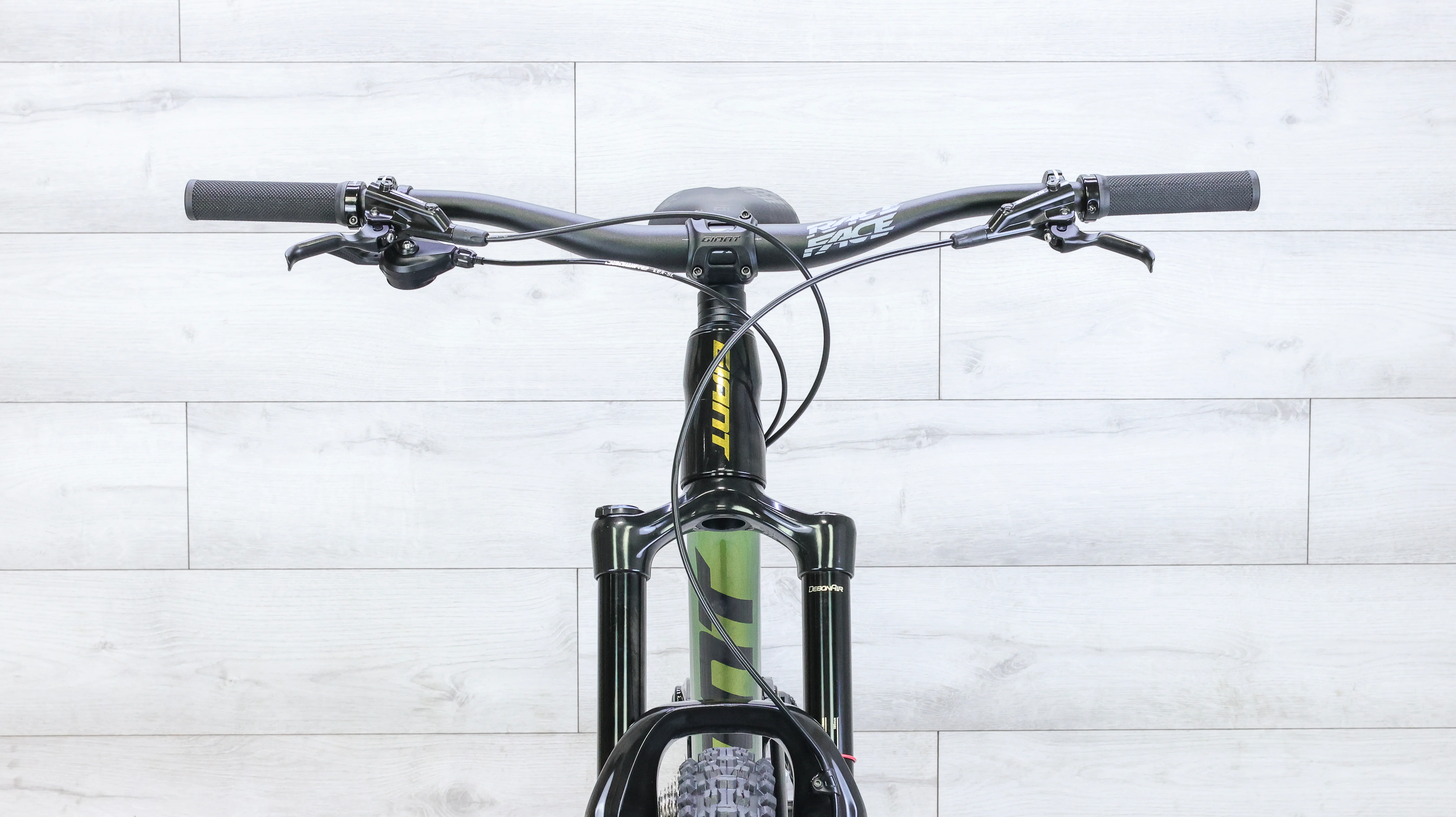 Giant Reign 29 2 Mountain Bike - 2021, Large - Image 12