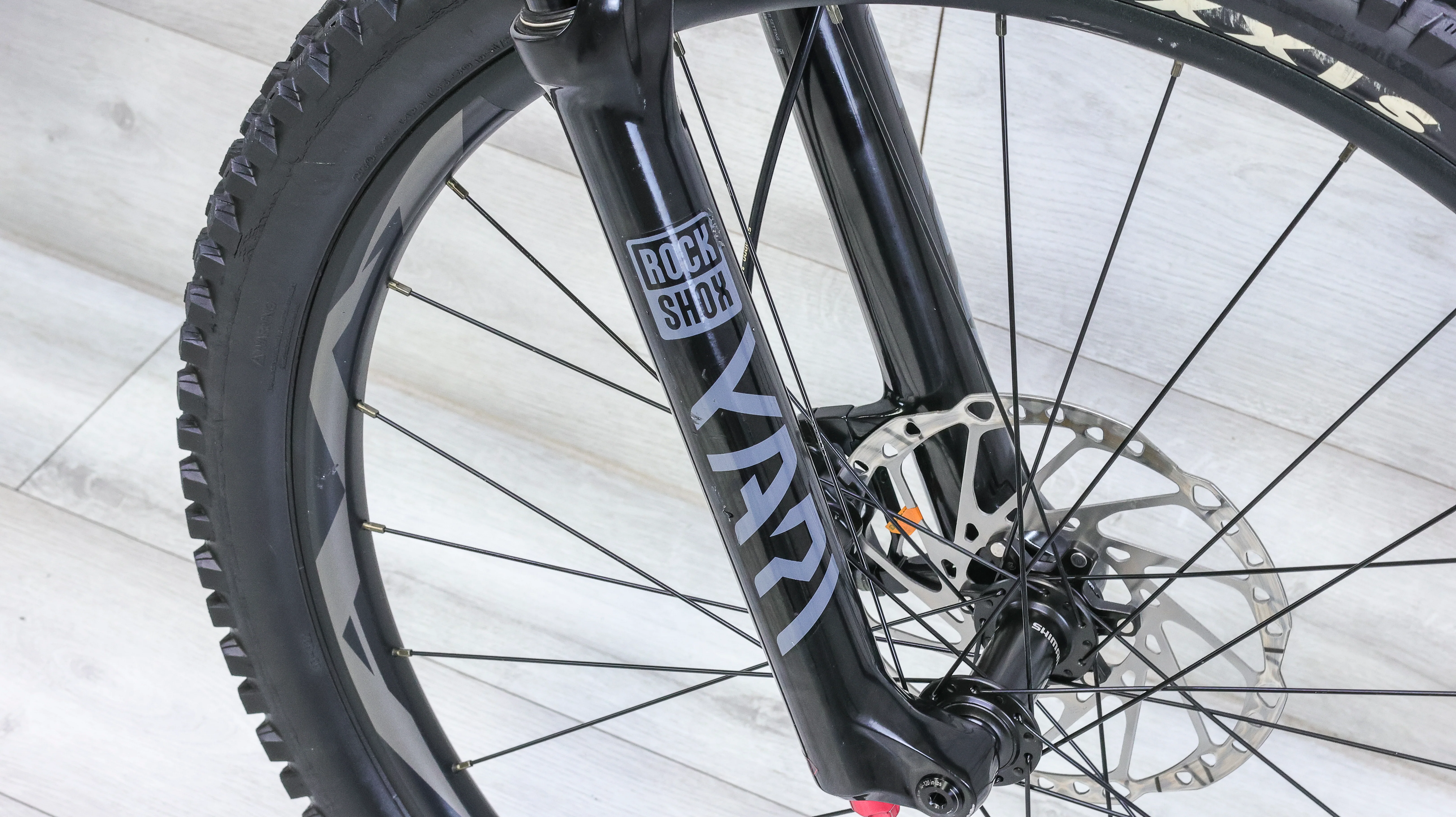 Giant Reign 29 2 Mountain Bike - 2021, Large - Image 18