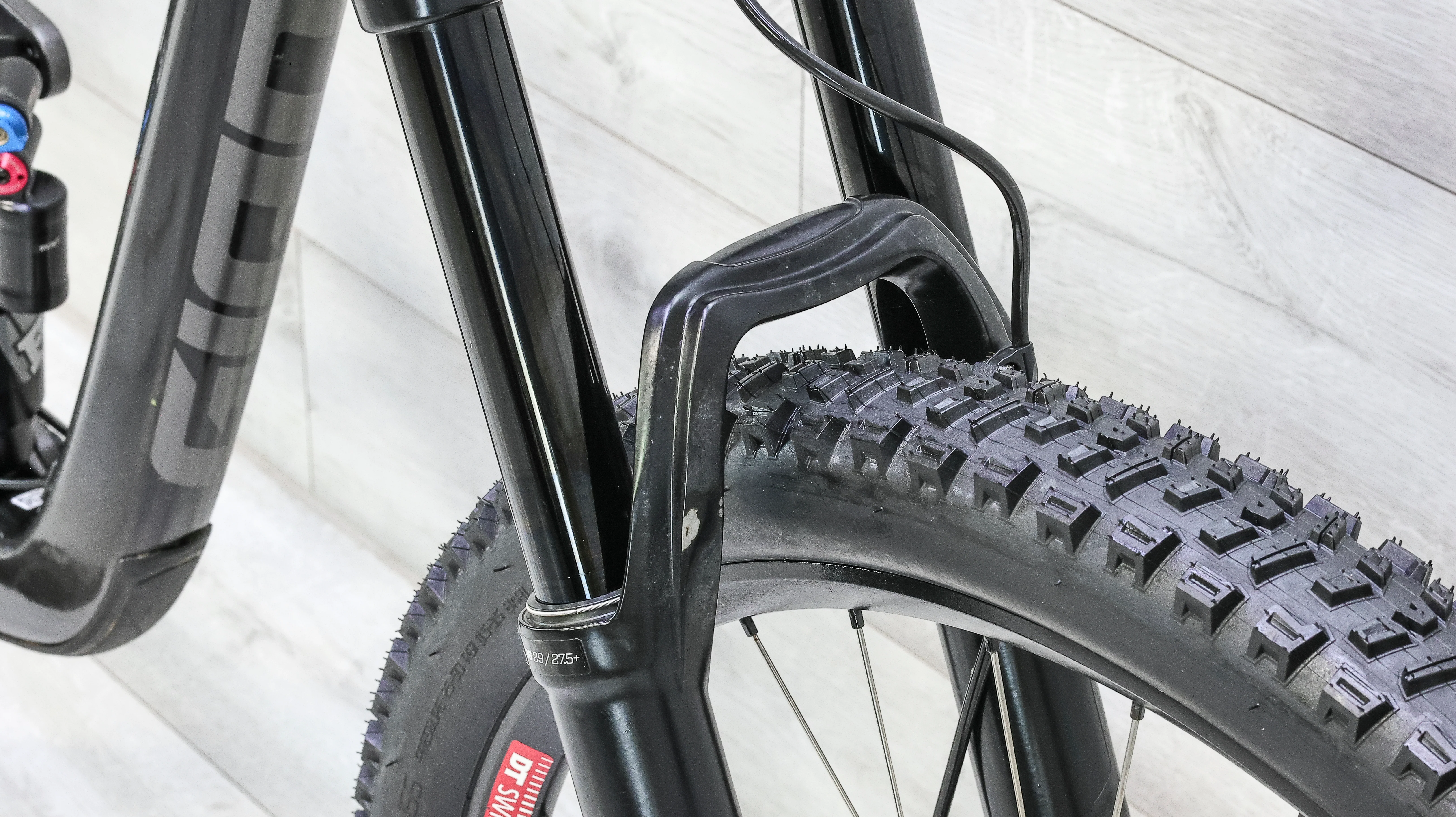 Giant Reign Advanced Pro 1 Mountain Bike - 2020, Small - Image 17