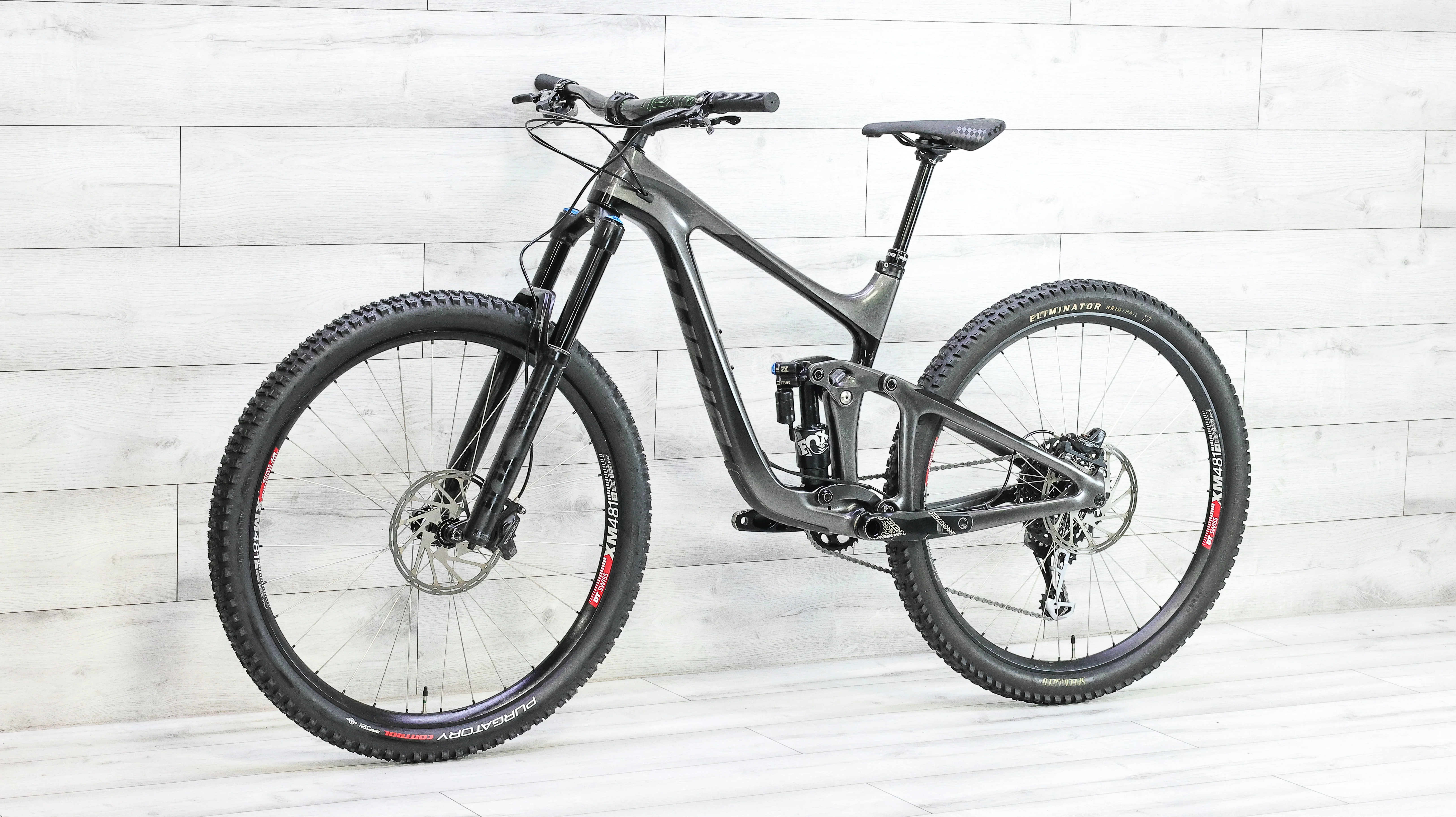 Giant Reign Advanced Pro 1 Mountain Bike - 2020, Small - Image 4