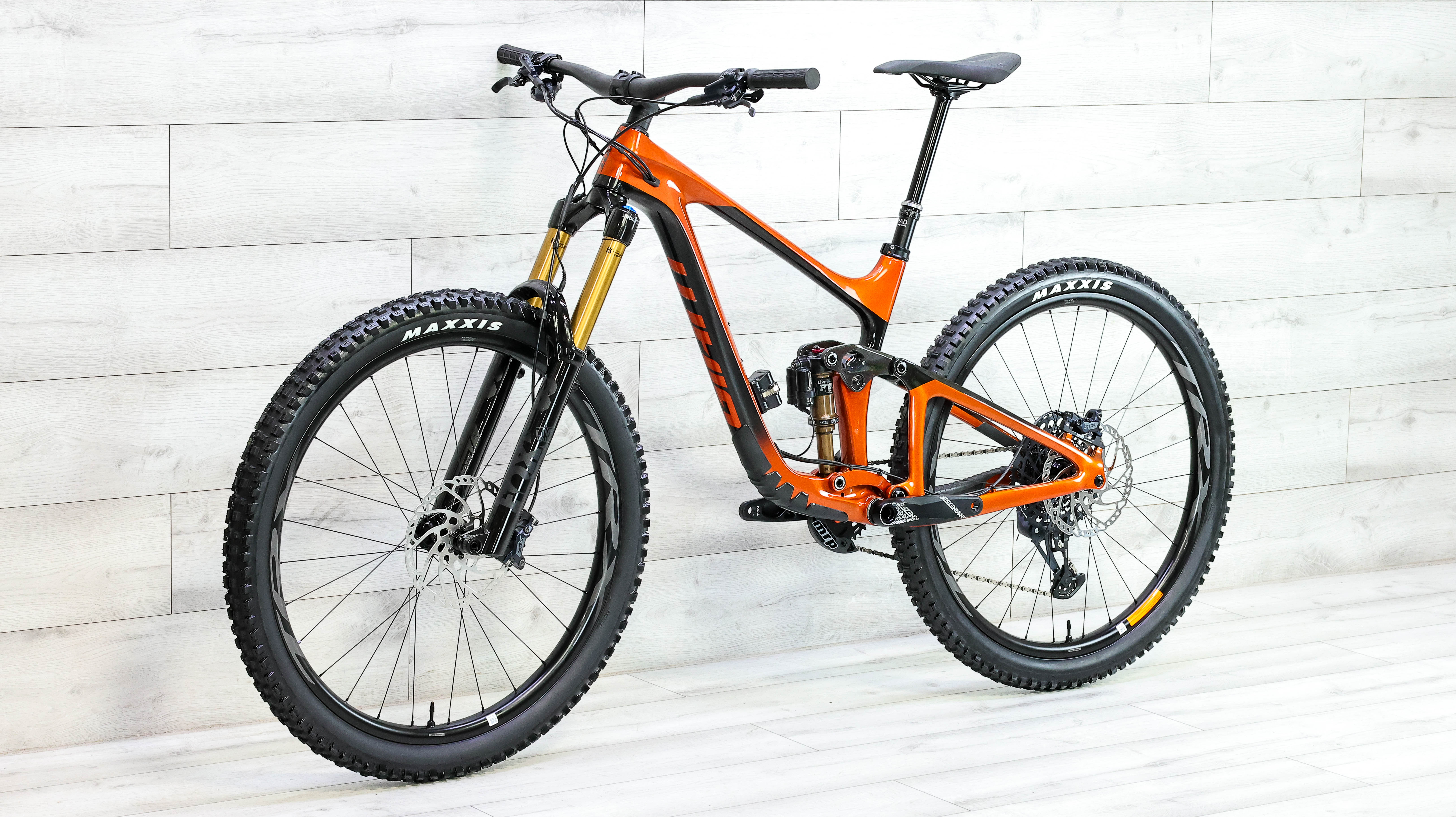 Giant Reign Advanced Pro 29 1 Mountain Bike - 2022, Medium - Image 4
