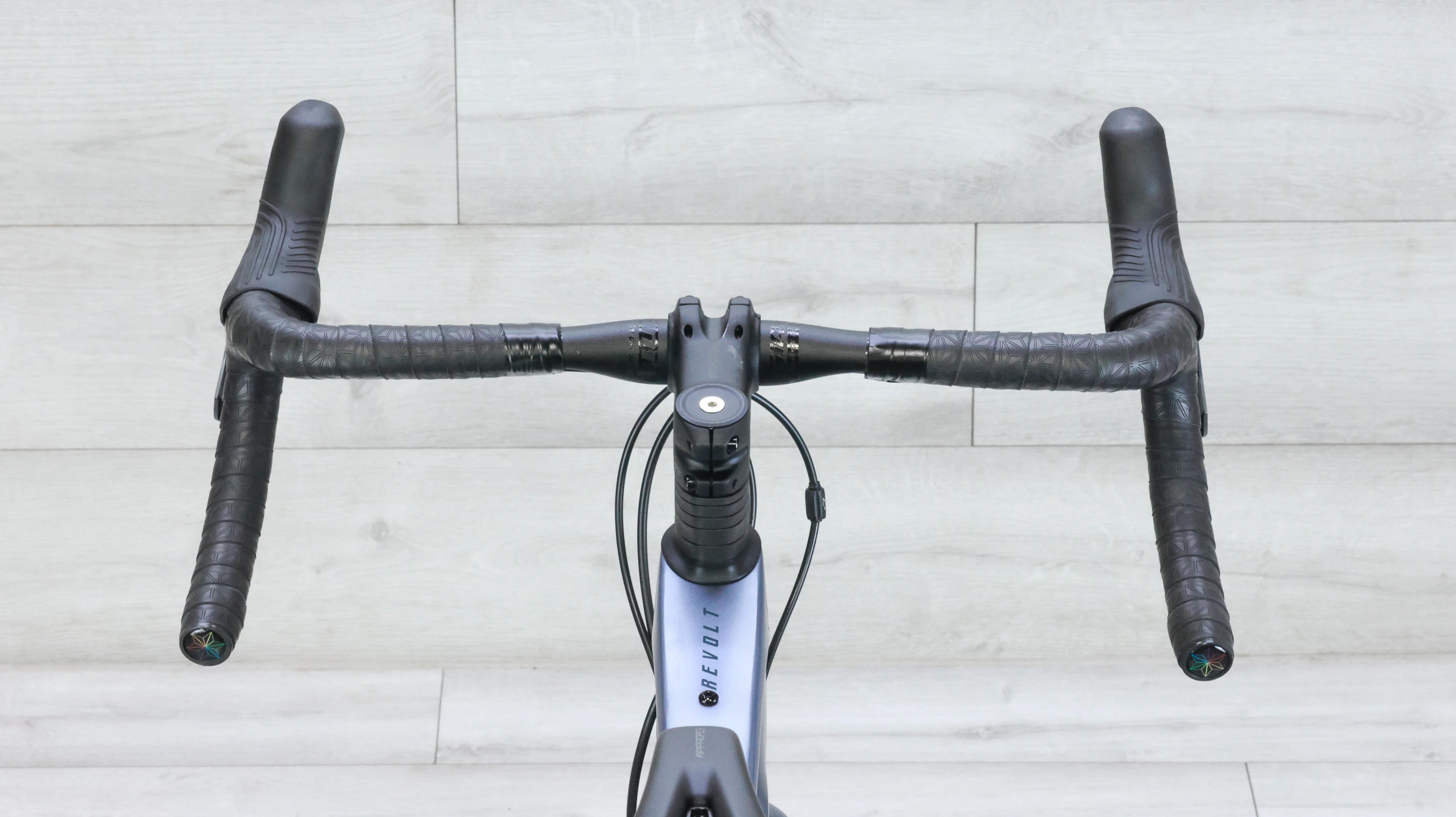 Giant Revolt Advanced 0 Gravel Bike - 2022, Med/Large - Image 13