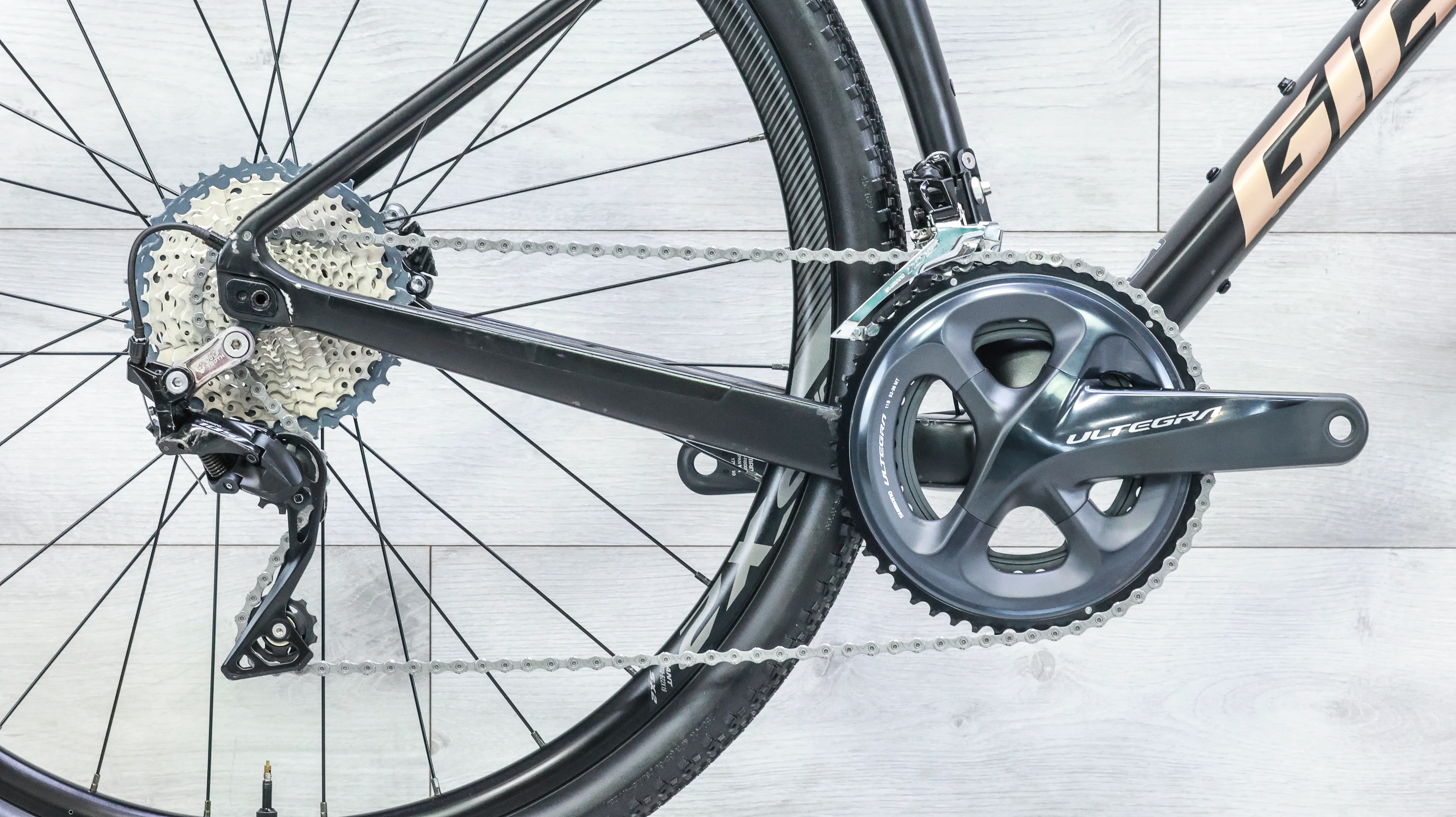 Giant Revolt Advanced 3 Gravel Bike - 2022, Large - Image 5