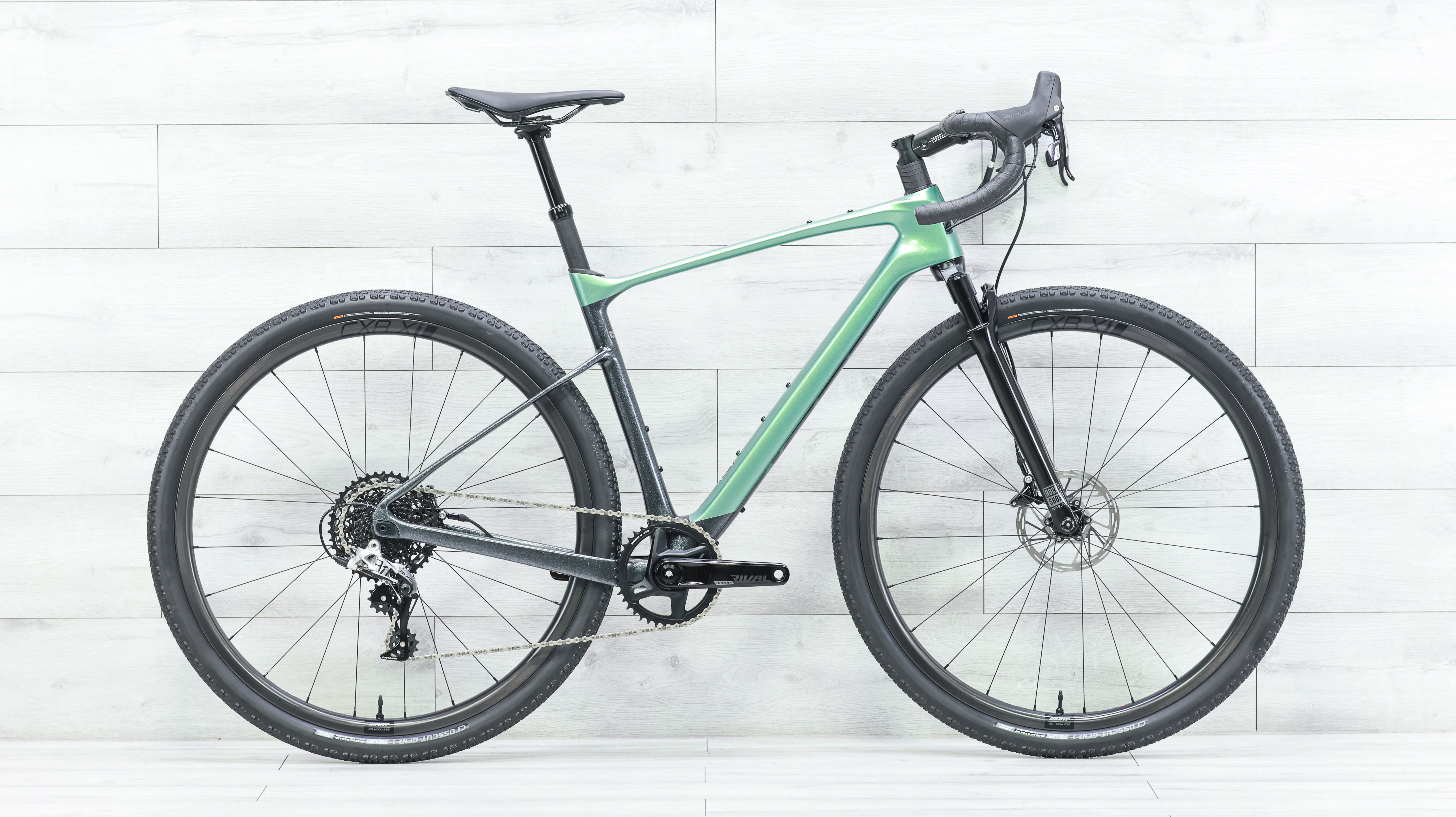 Giant Revolt X Advanced Pro 2 Gravel Bike - 2023, Medium