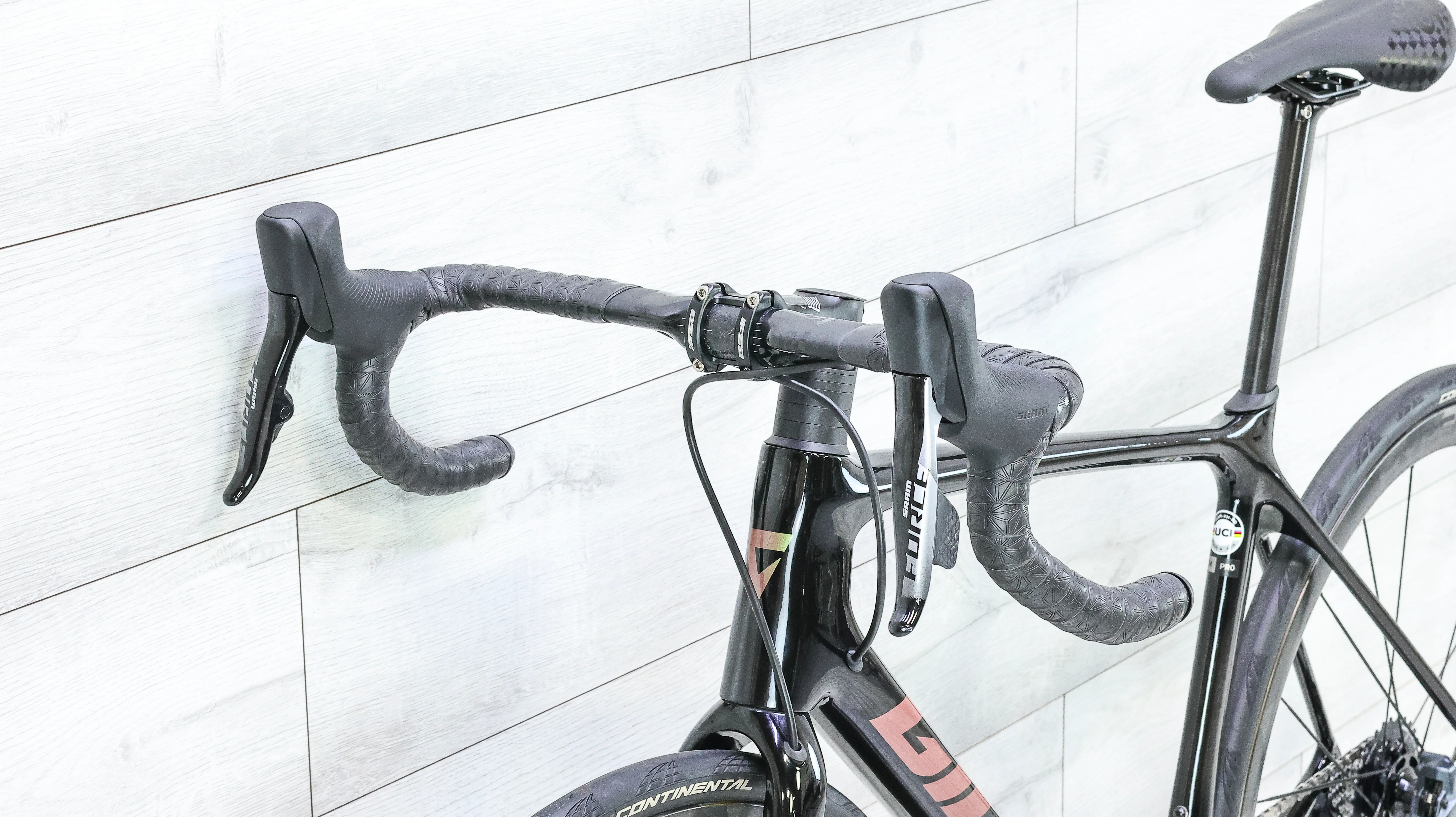 Giant TCR Advanced Pro 0 Disc Force Road Bike - 2024, Medium - Image 11