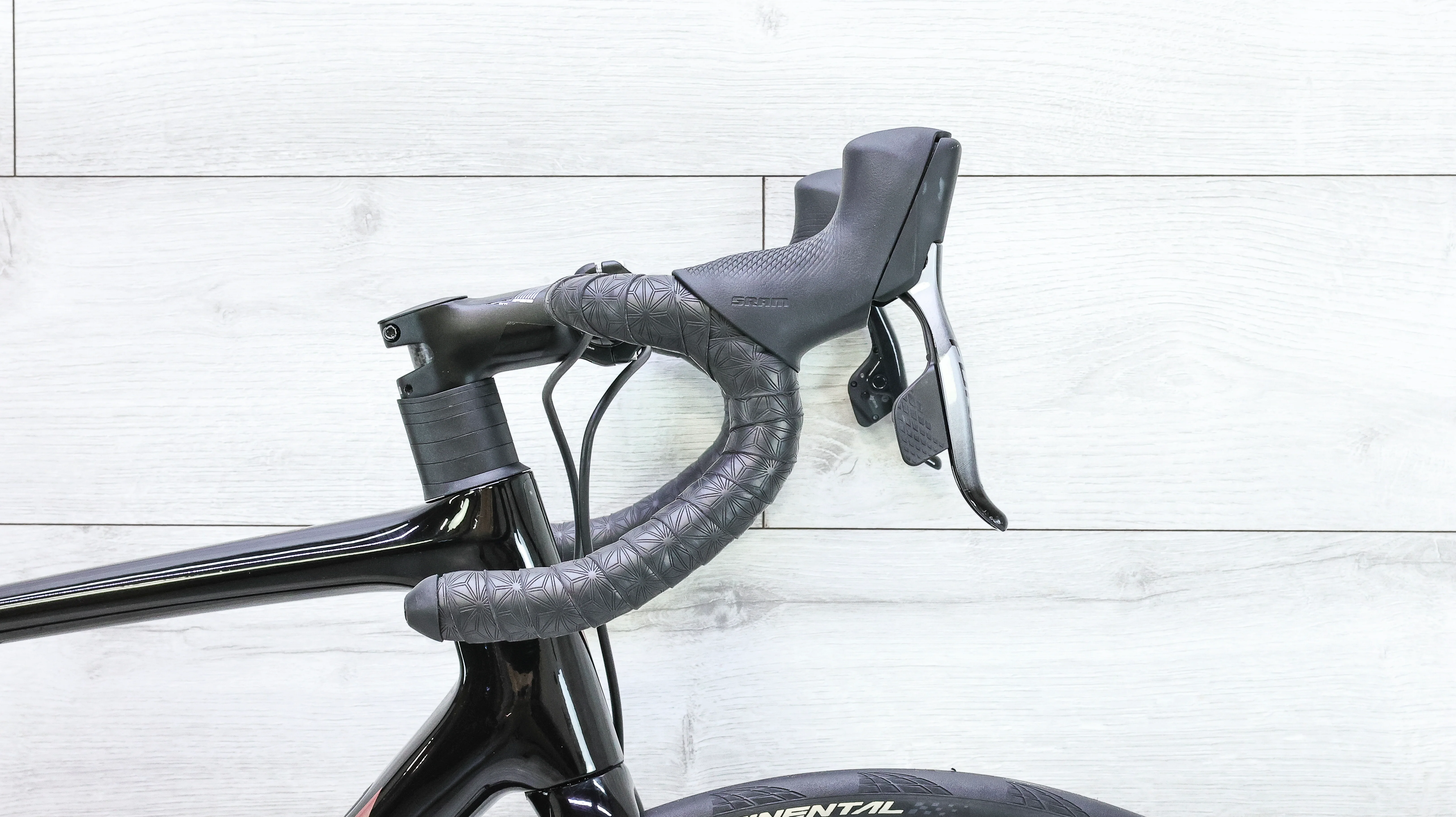 Giant TCR Advanced Pro 0 Disc Force Road Bike - 2024, Medium - Image 9