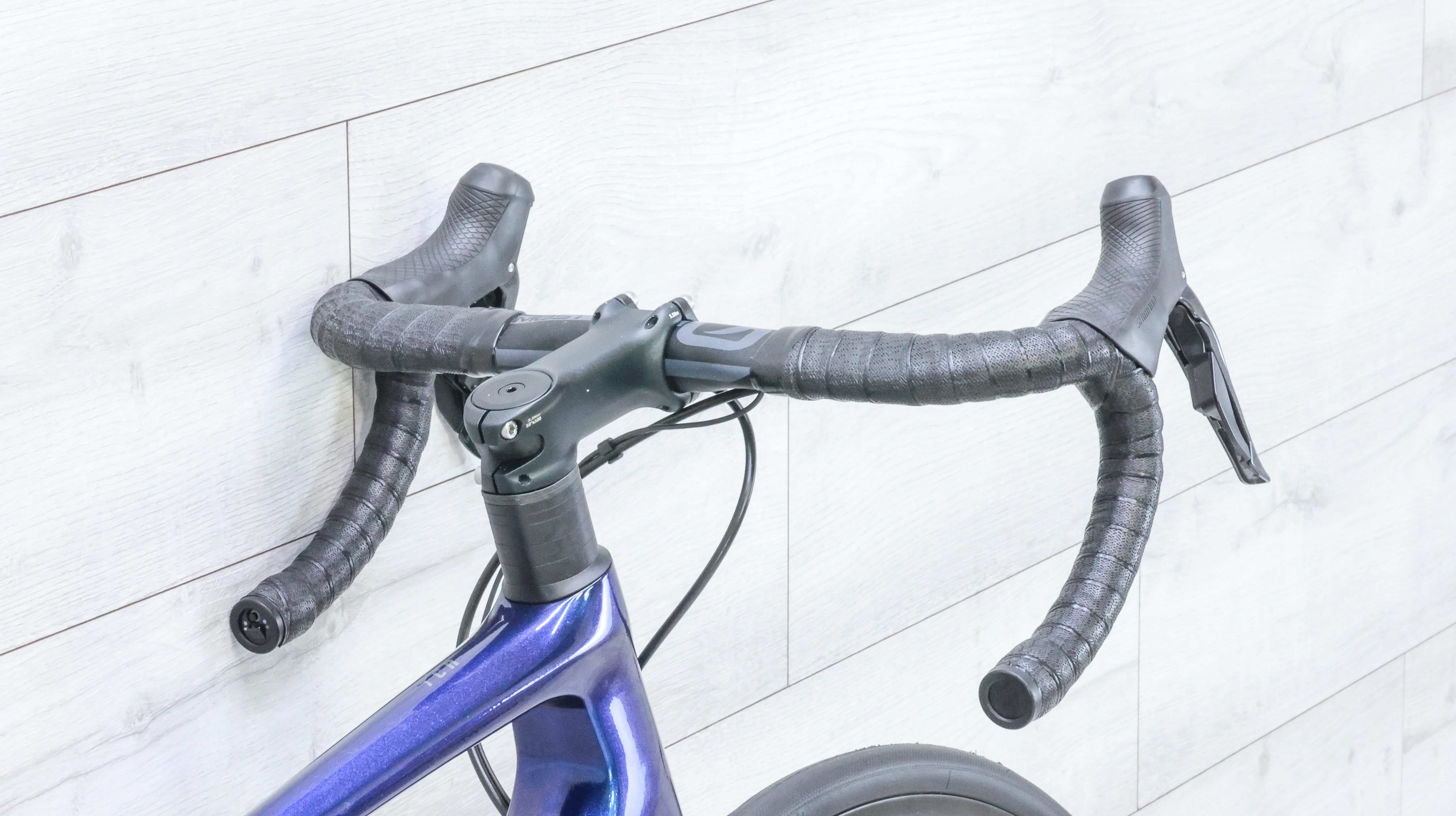 Giant TCR Advanced Pro 0 Disc Road Bike - 2021, Medium - Image 8