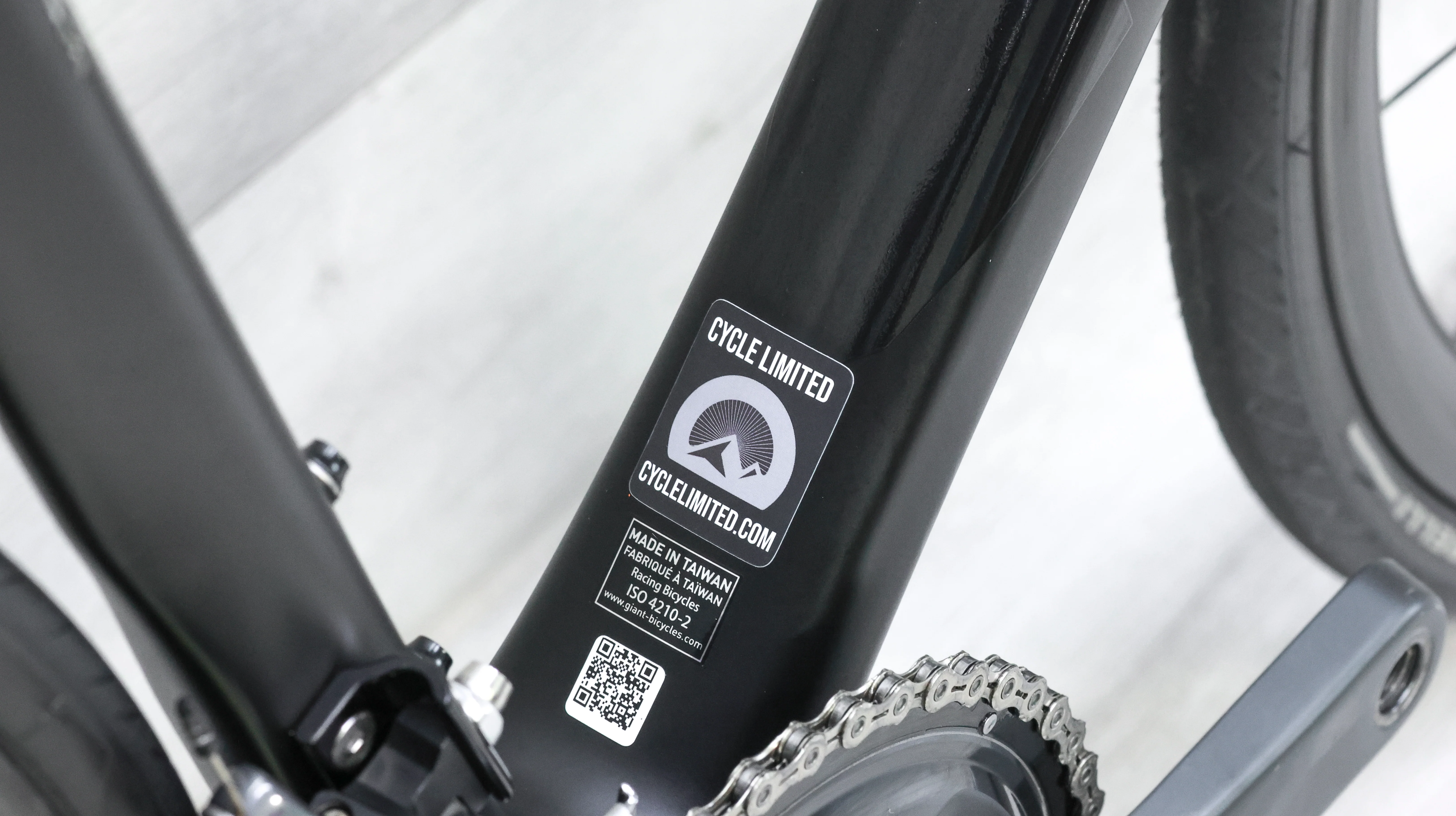 Giant TCR Advanced Pro 1 Road Bike - 2017, Medium - Image 3