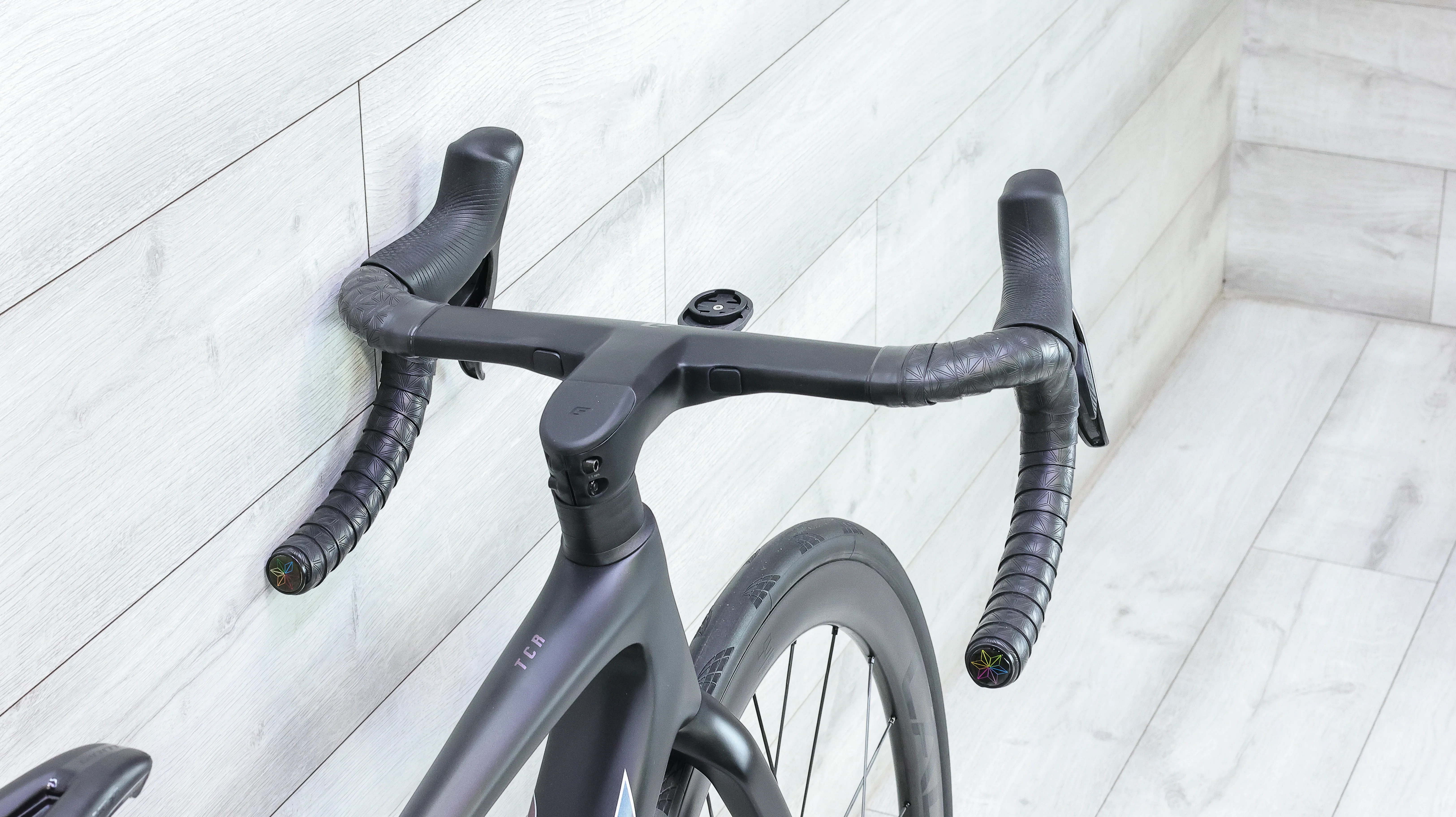 Giant TCR Advanced SL Disc 0 Red Road Bike - 2023, Small - Image 8