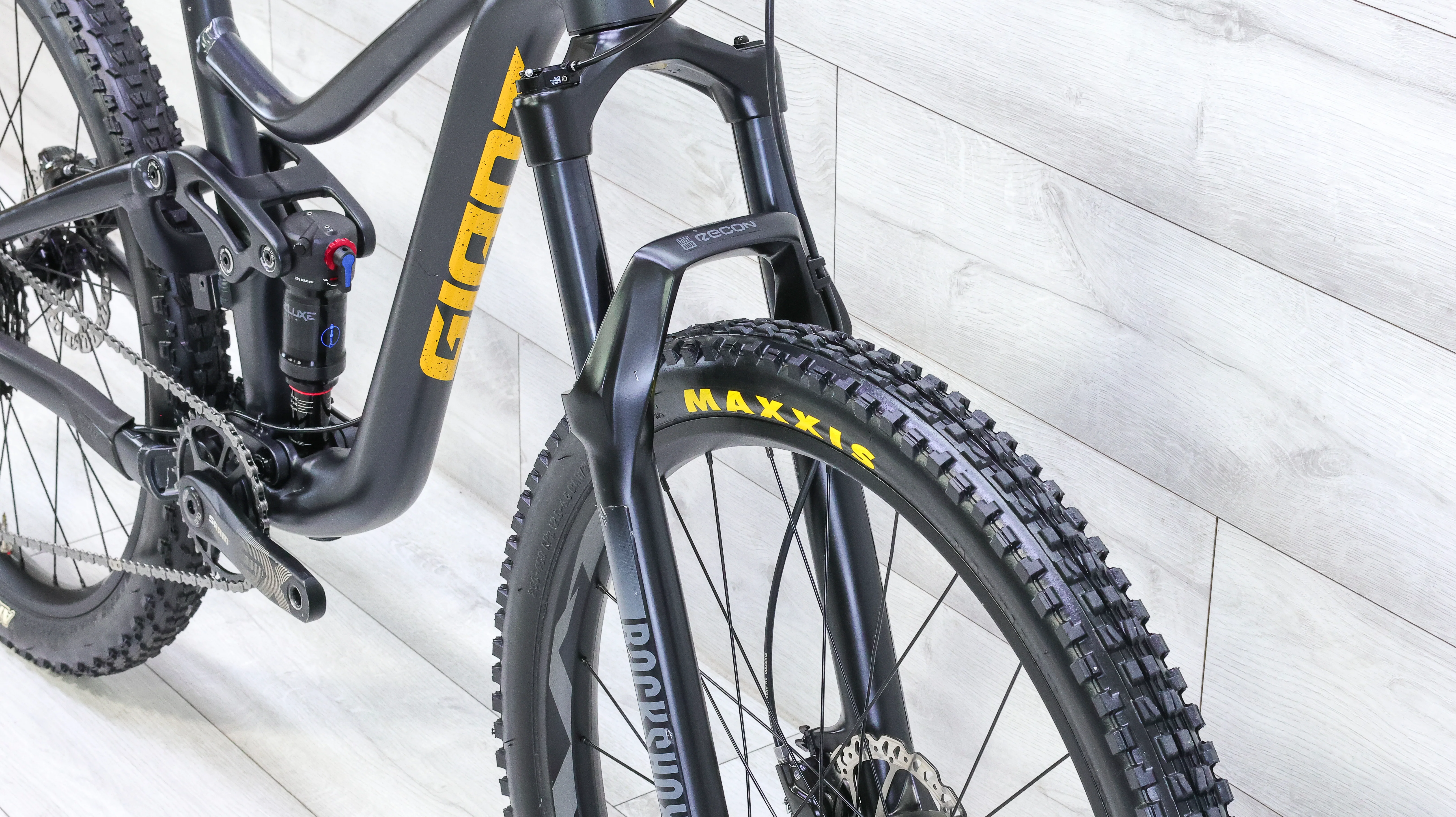 Giant Trance Jr 26 Mountain Bike - 2022, Youth - Image 10