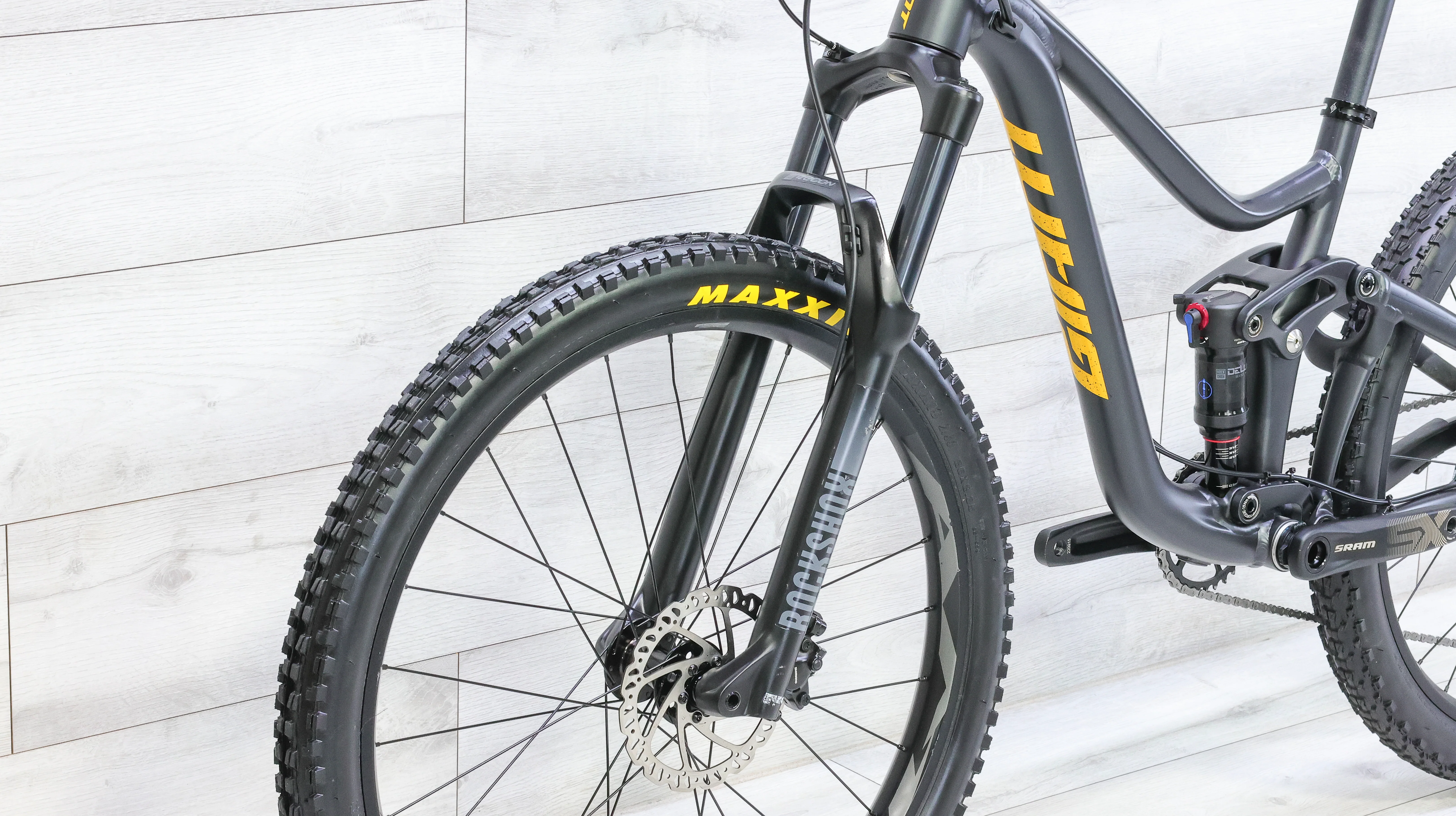 Giant Trance Jr 26 Mountain Bike - 2022, Youth - Image 11