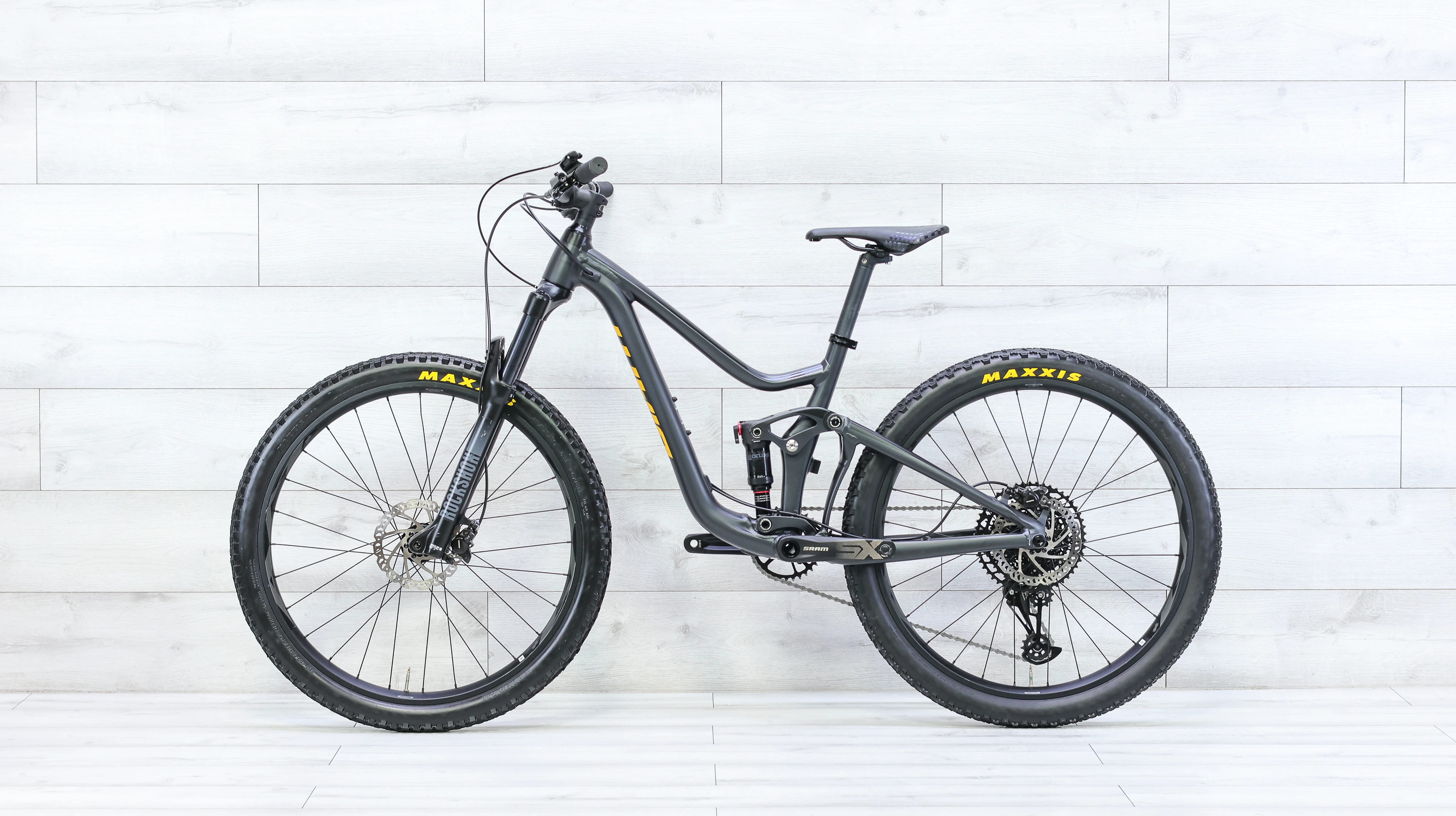 Giant Trance Jr 26 Mountain Bike - 2022, Youth - Image 2