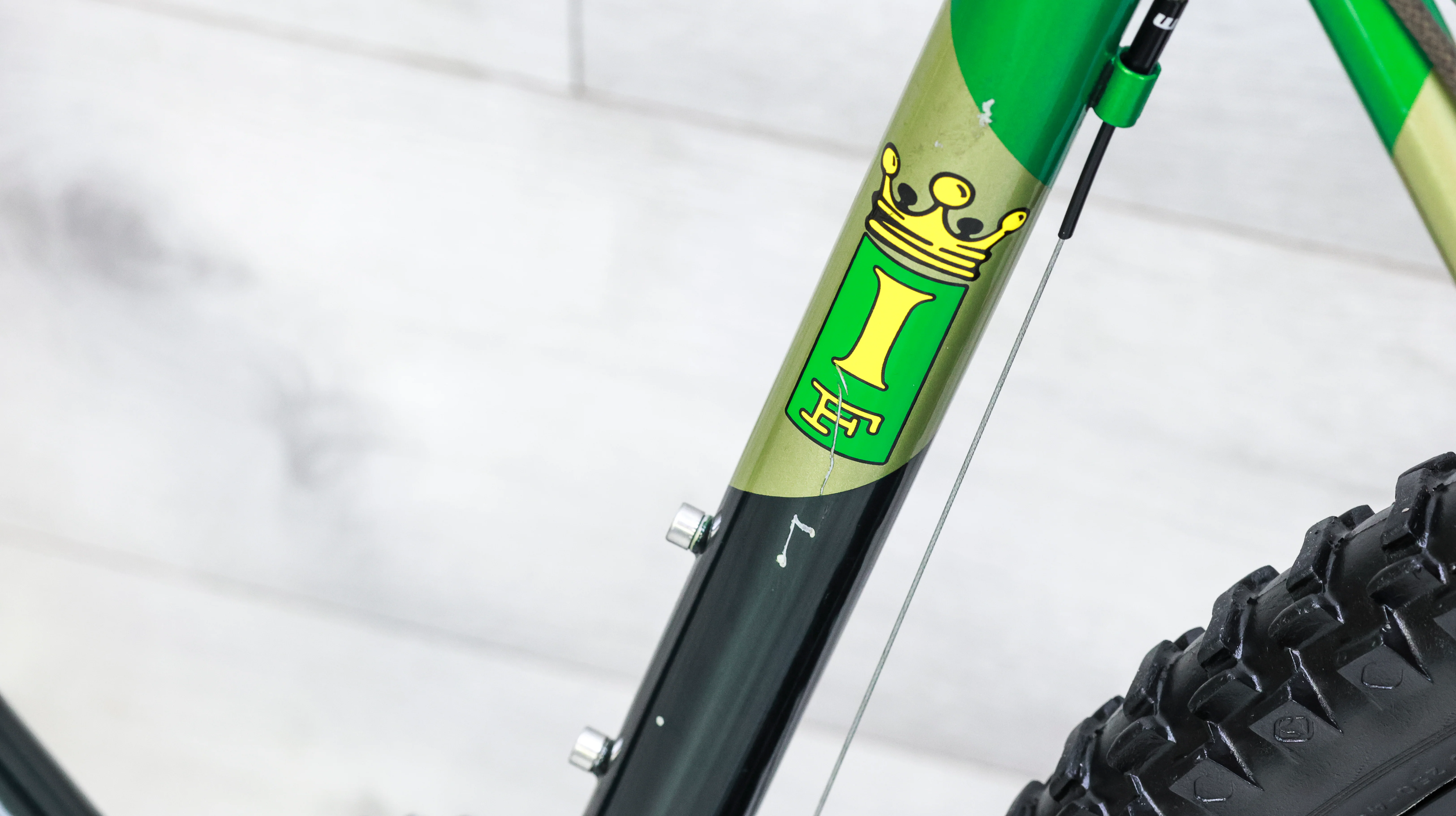 Independent Fabrication Deluxe Mountain Bike - 2013, 18" - Image 18