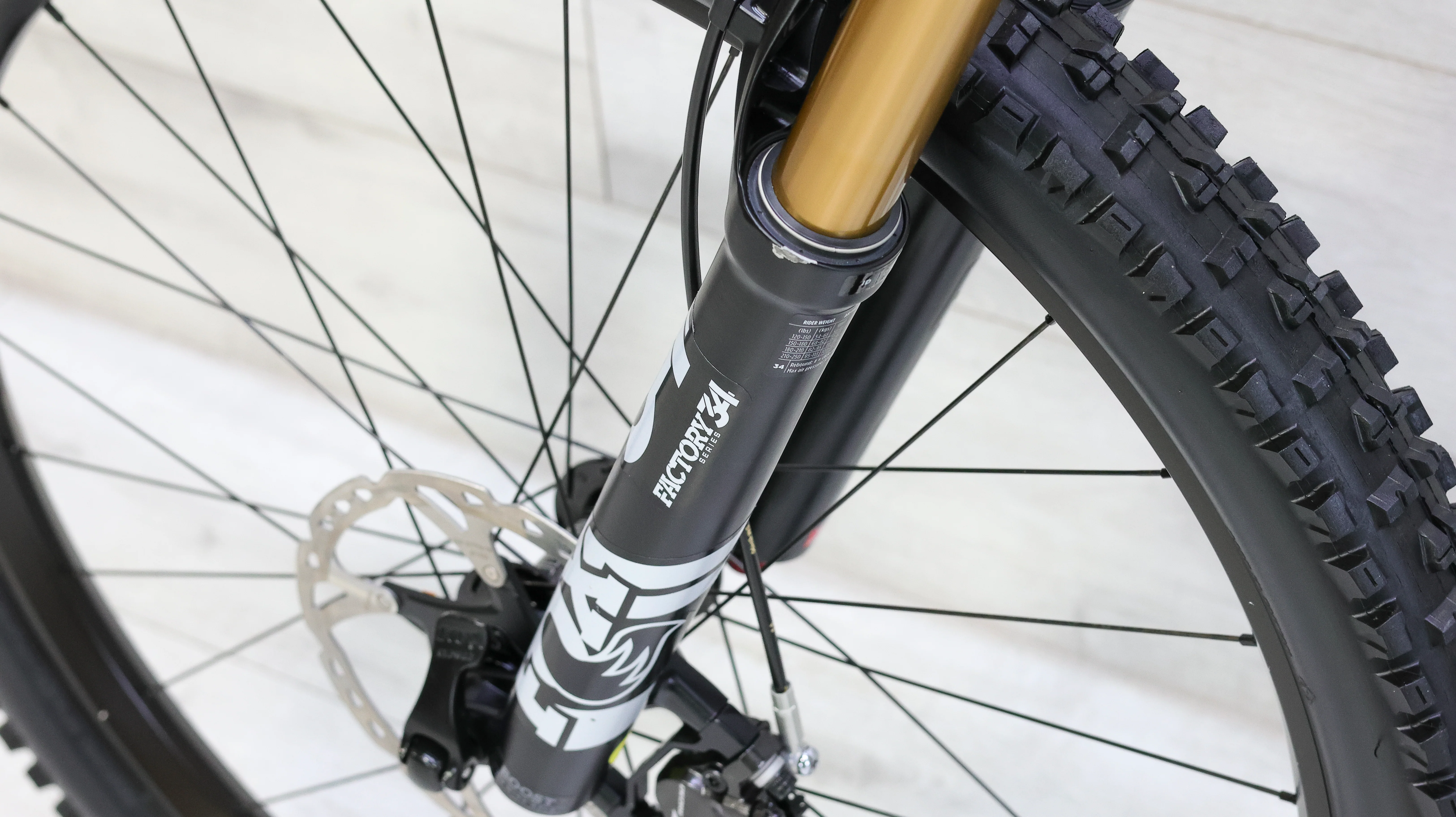 Intense Primer Pro Mountain Bike - 2020, Large - Image 14