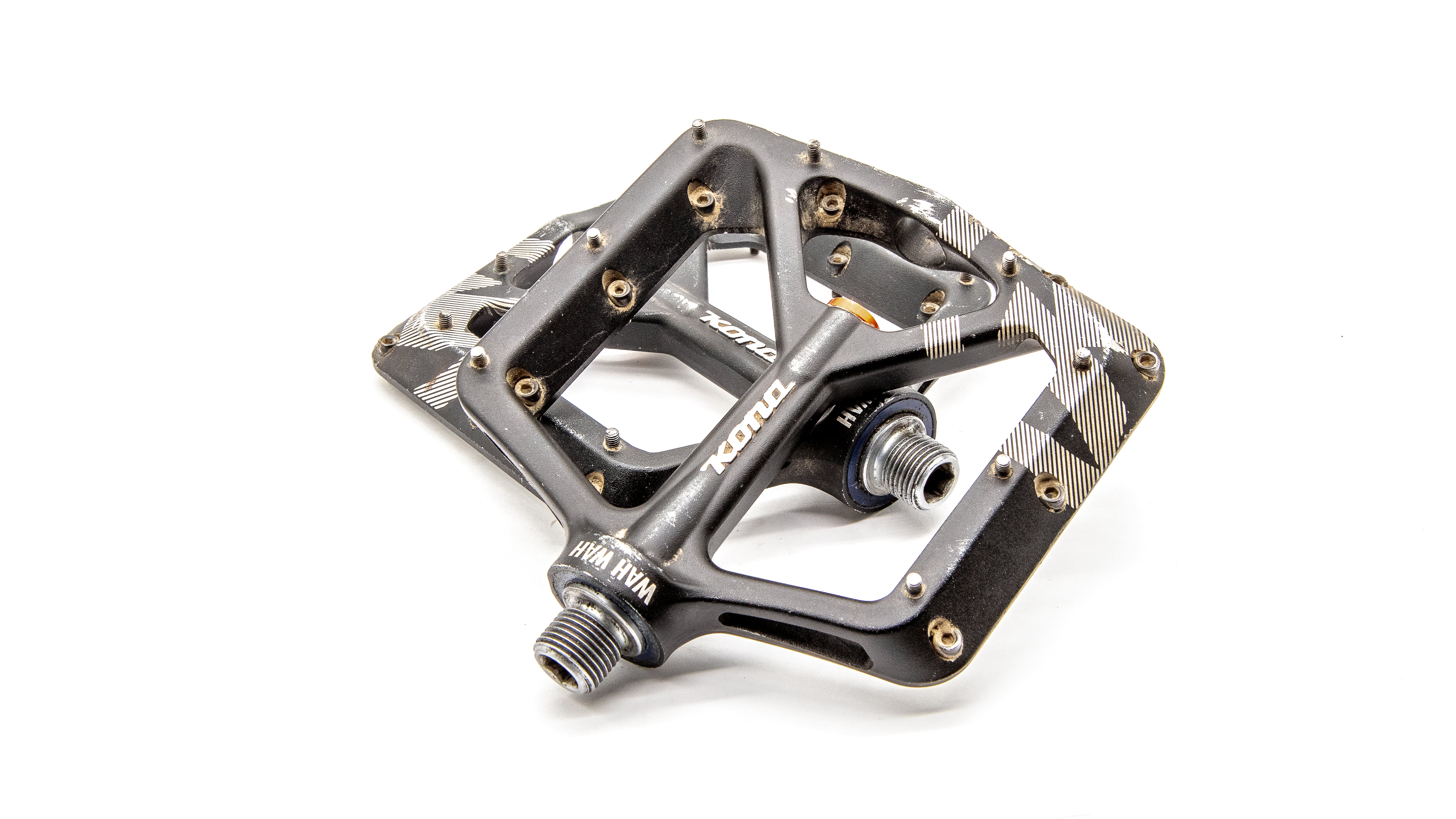 Kona Wah Wah 2 Black Aluminum Flat Pedals 433g - Image 4