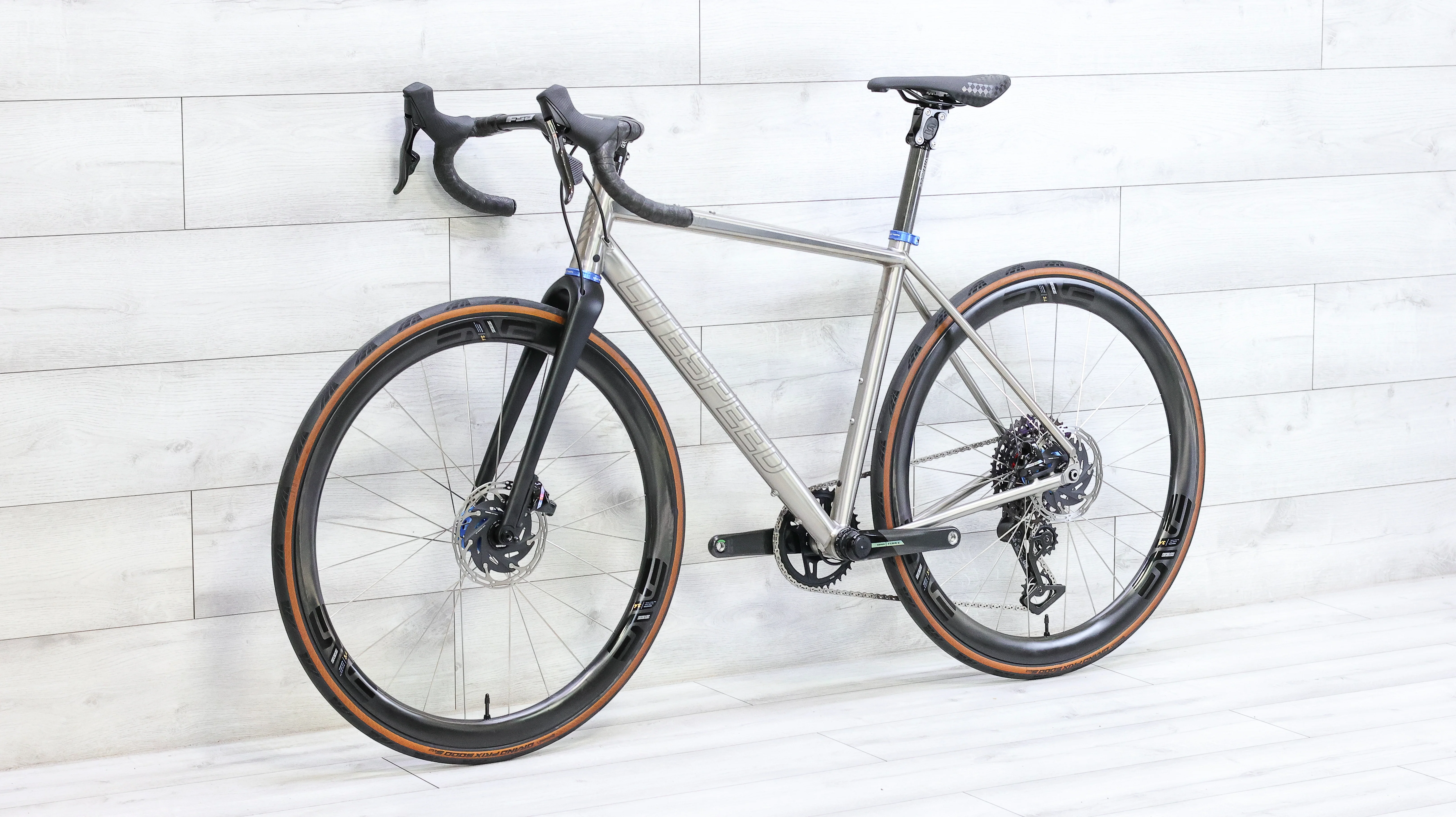 Litespeed Toscano SRAM Red XPLR AXS E1 Titanium Gravel Bike - 2025, Med/Large - Image 4