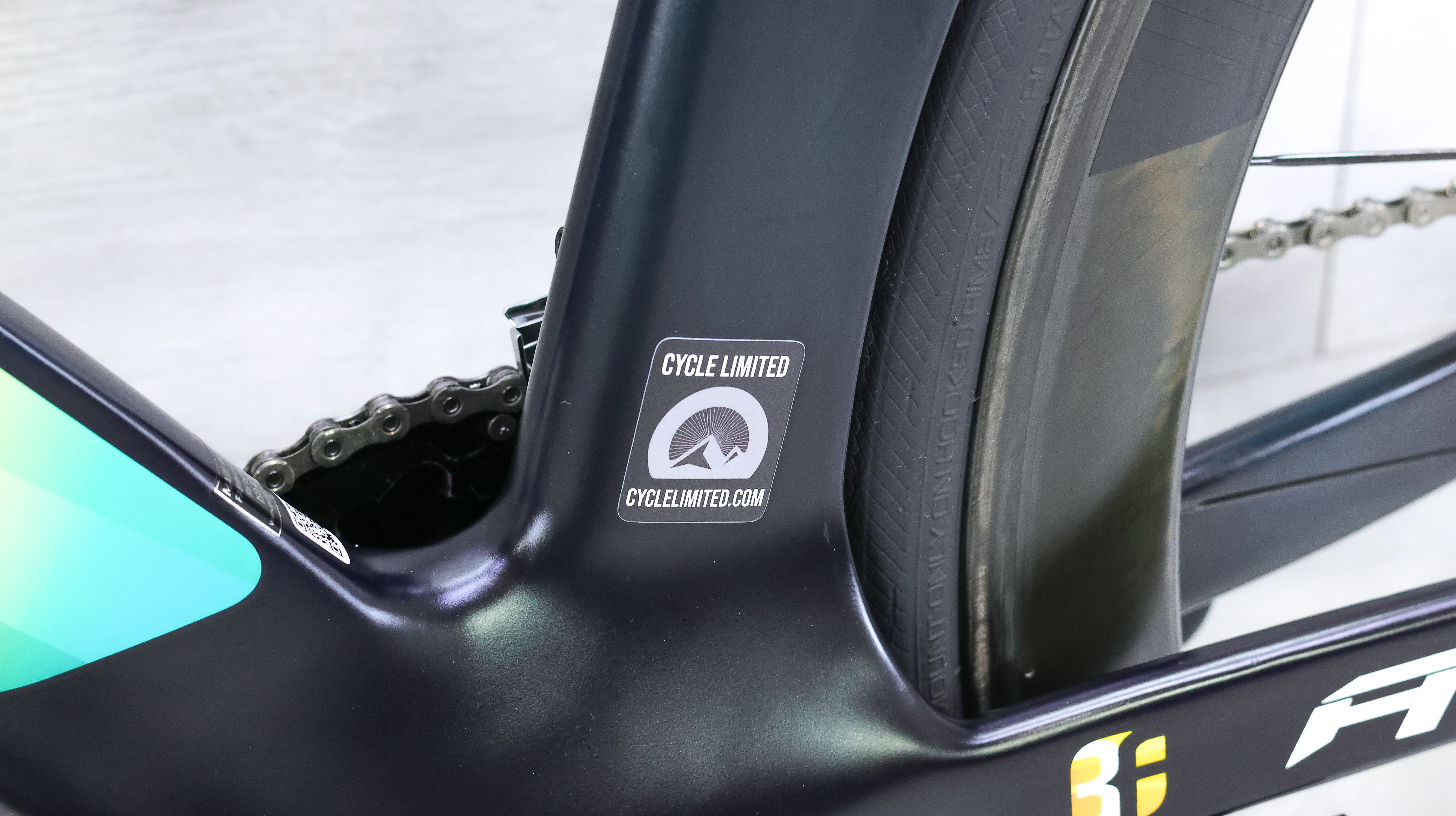 Liv Avow Advanced Pro 1 Triathlon Bike - 2019, Medium - Image 3