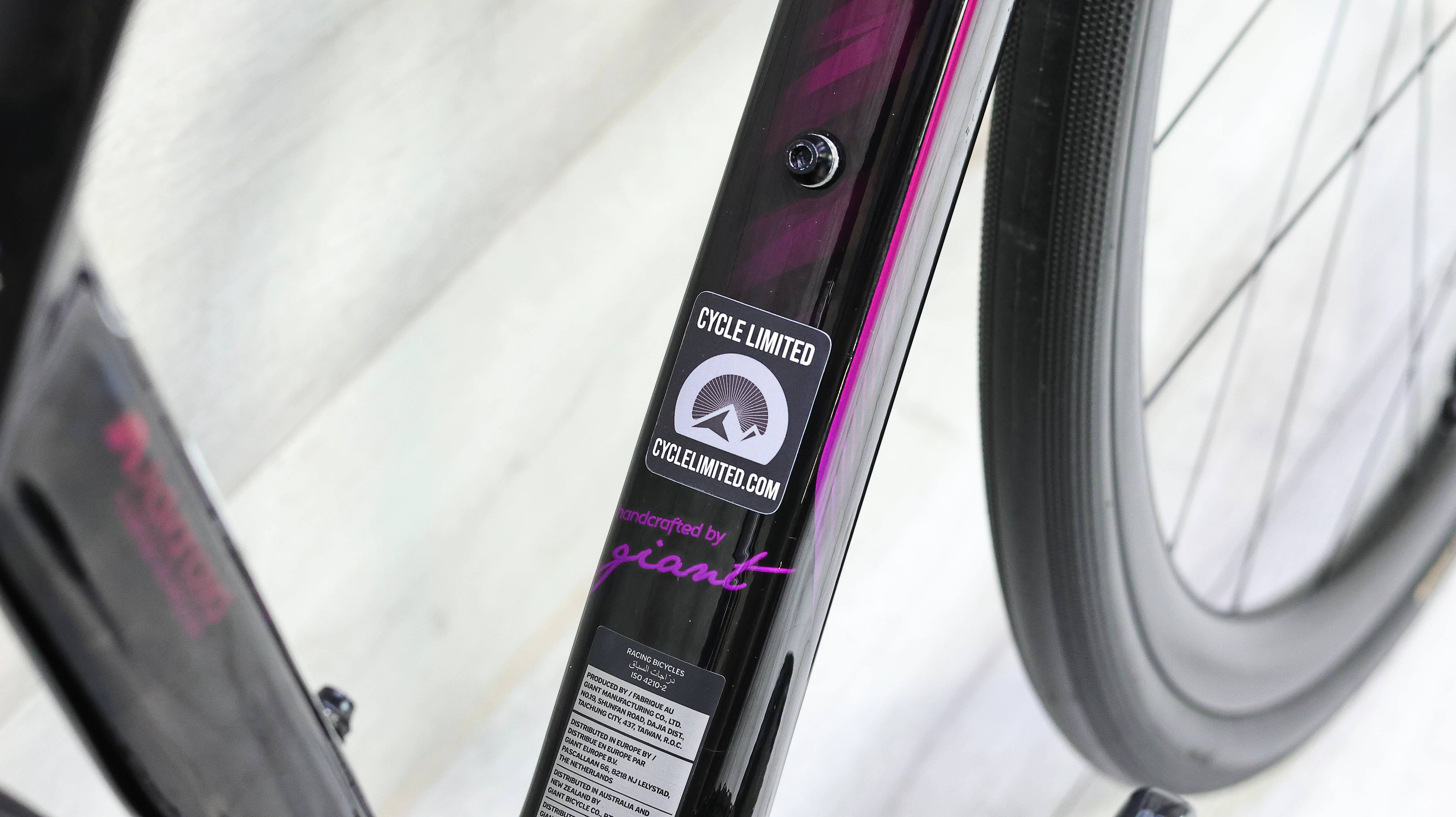 Liv Langma Advanced Pro 1 Disc Road Bike - 2019, Small - Image 3